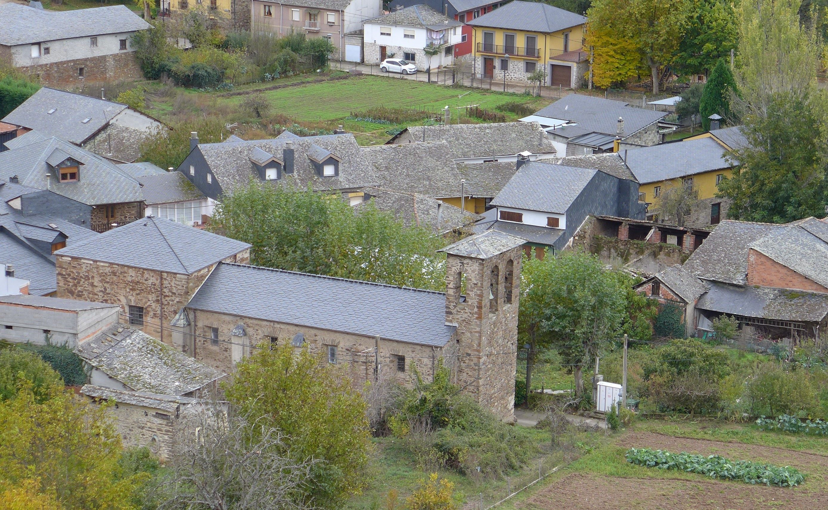 Pueblo de San Esteban de Valdueza, donde se produjo el incendio.