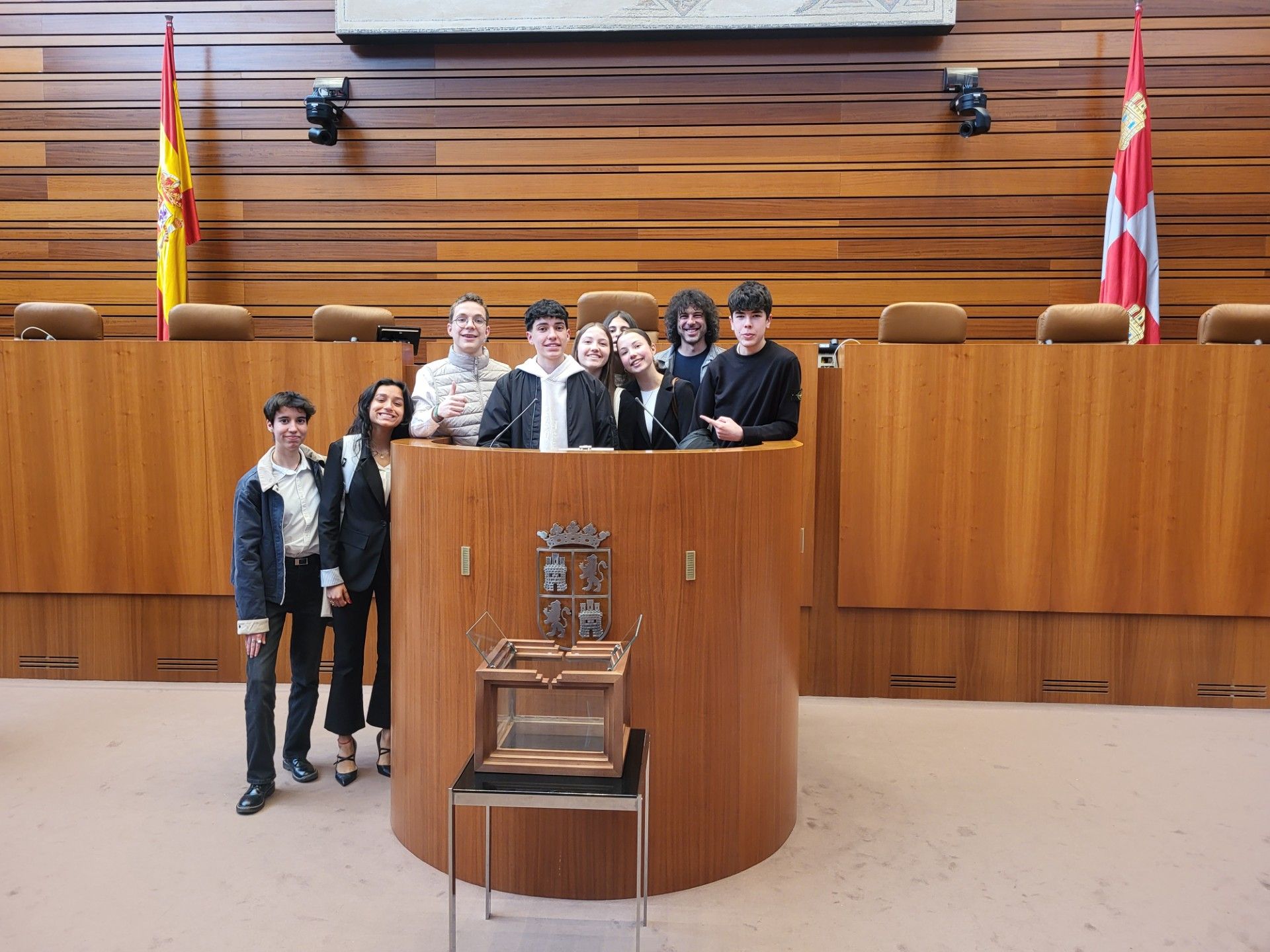 El equipo del Legio VII se ha clasificado para la final autonómica de la Liga de Debate. | L.N.C.