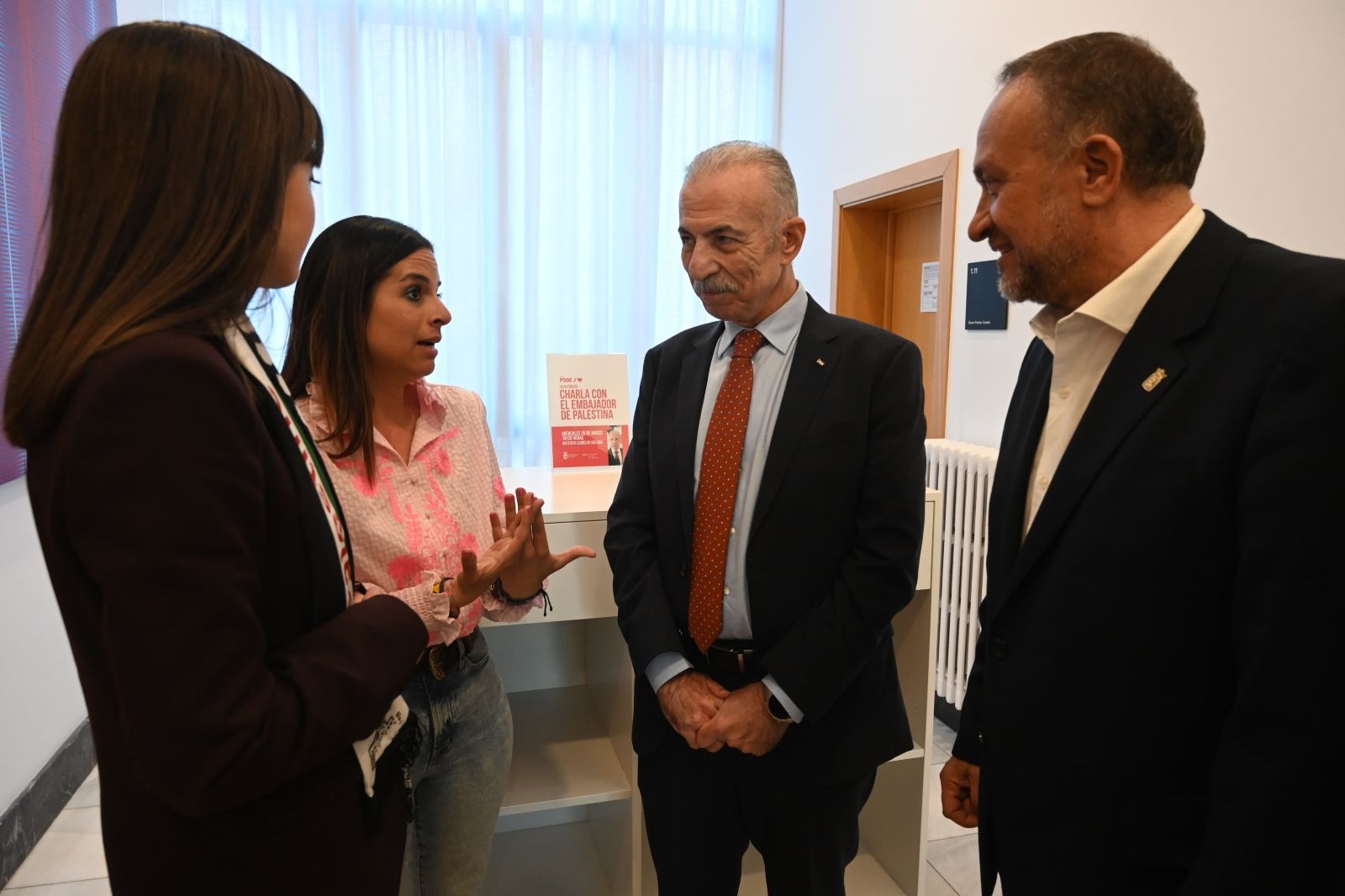 Husni Abdel Wahed, embajador de Palestinaen España, en su visita a León Husni Abdel Wahed, embajador de Palestinaen España, en su visita a León