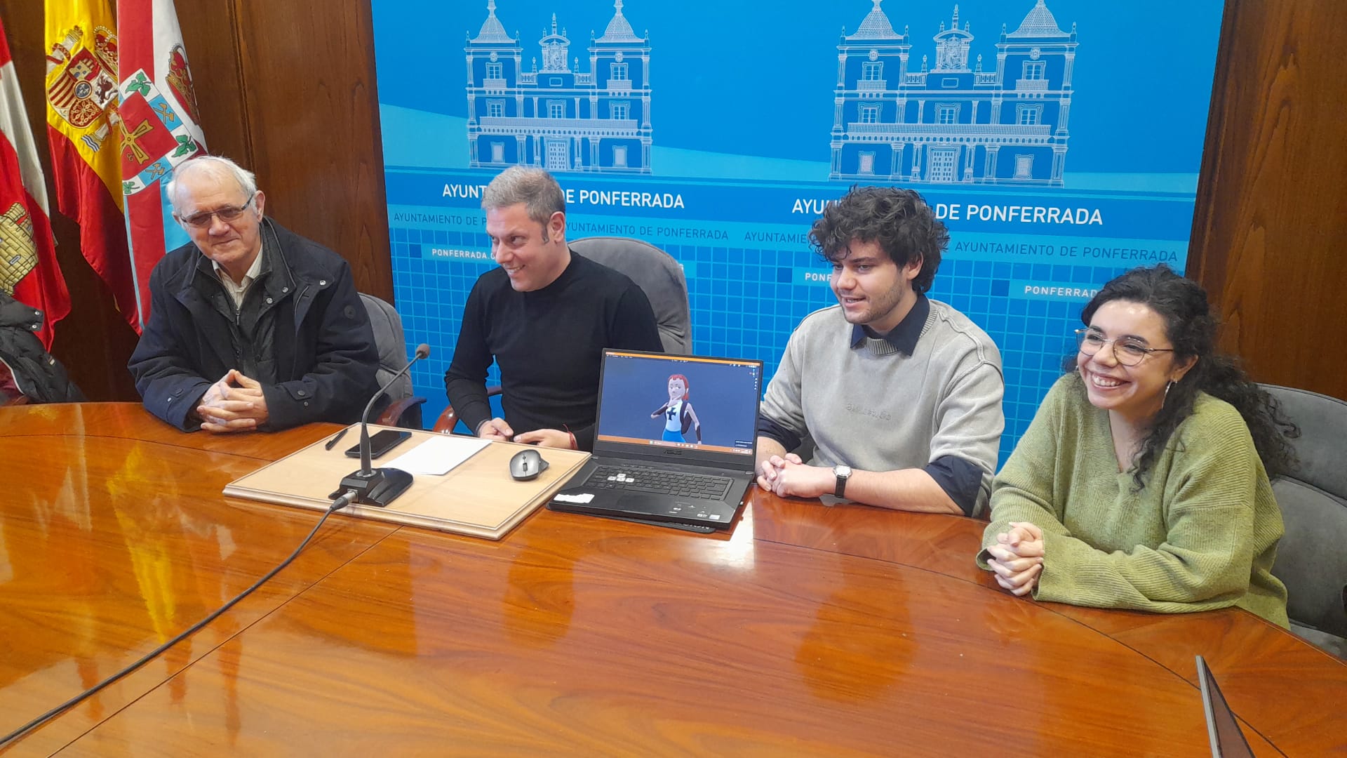 Presentación del programa 'Enci' en el Ayuntamiento de Ponferrada. | MAR IGLESIAS