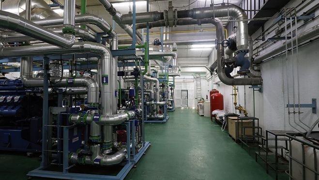 Instalaciones de Apaycachana en el polígono de Vidanes. FERNANDO OTERO(1) Instalaciones de Apaycachana en el polígono de Vidanes. FERNANDO OTERO(1)