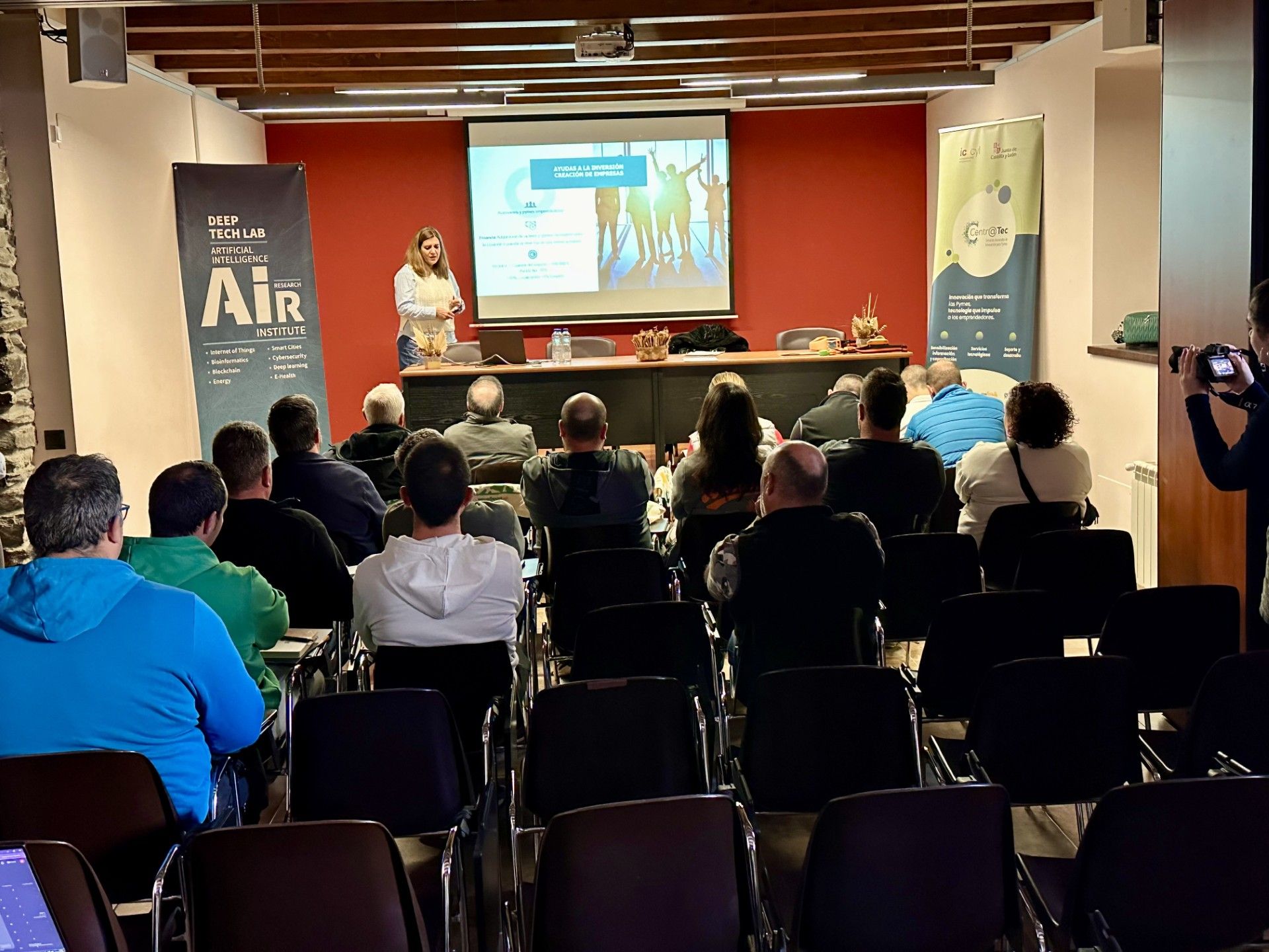Imagen de la jornada en Murias de Paredes Imagen de la jornada en Murias de Paredes
