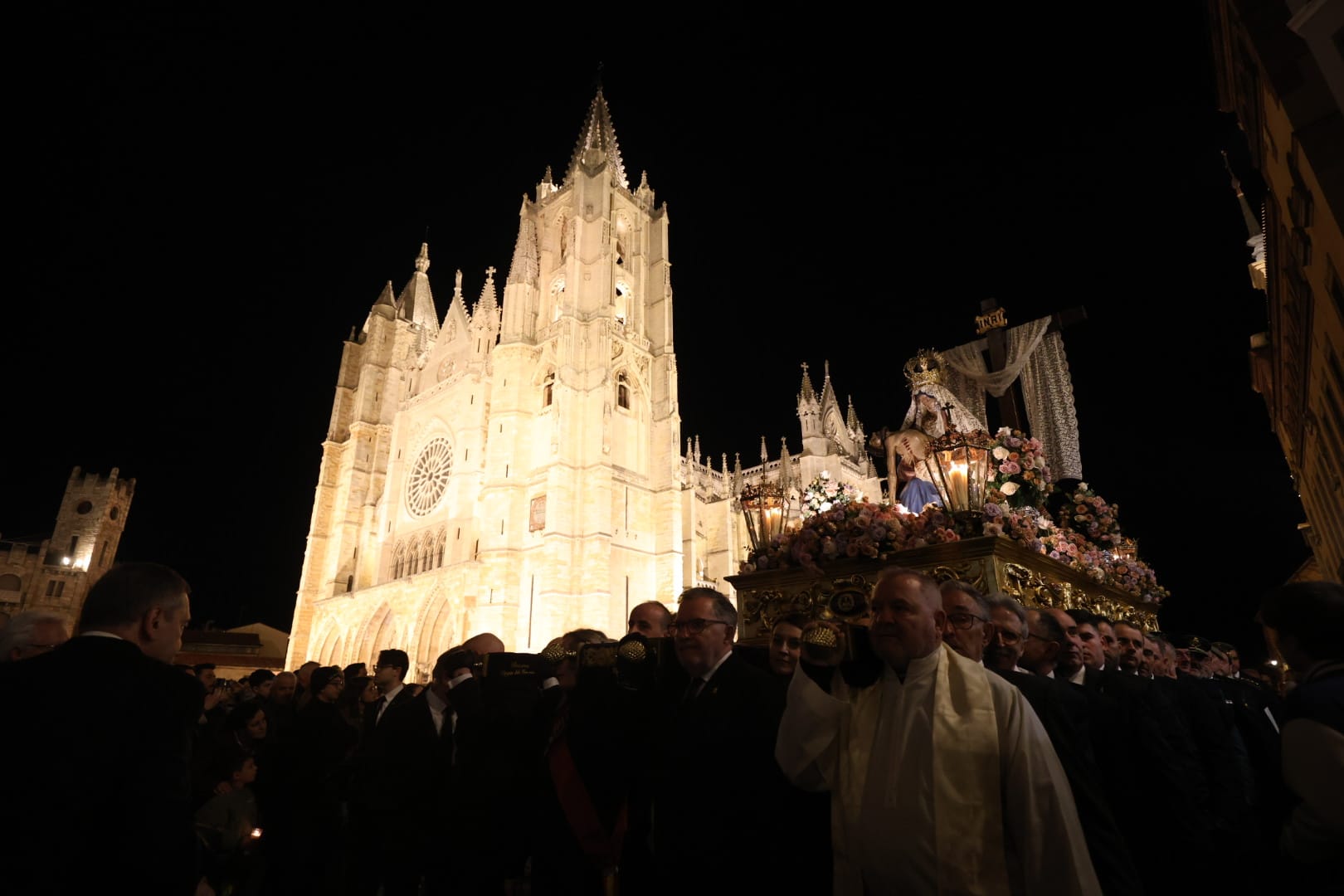 Procesión de la Dolorosa de León 2026. | FERNANDO OTERO