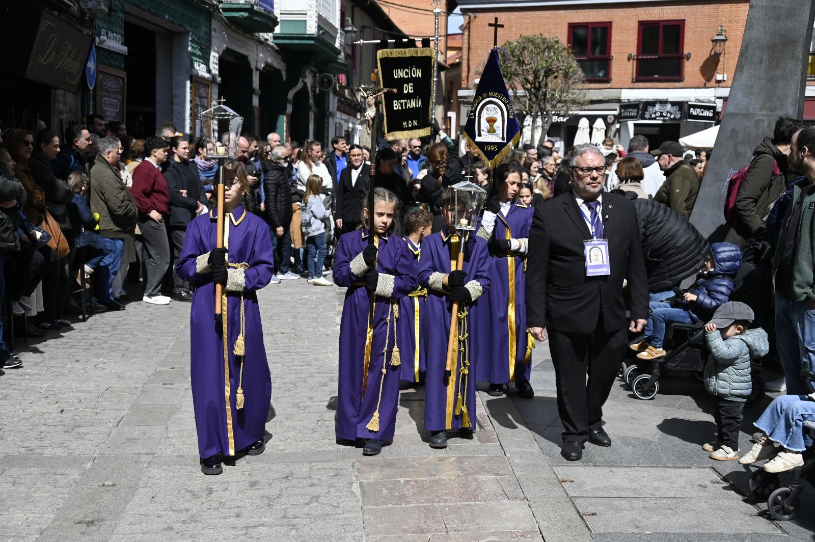 Primera procesión infantil de León, organizada por la Agonía. | SAÚL ARÉN
