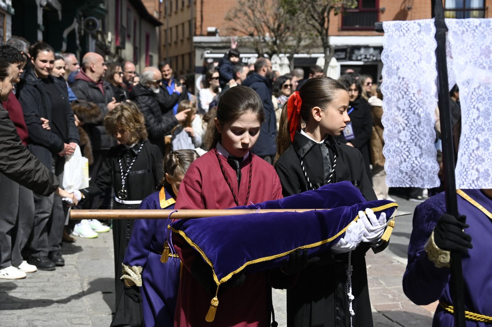 Primera procesión infantil de León, organizada por la Agonía. | SAÚL ARÉN