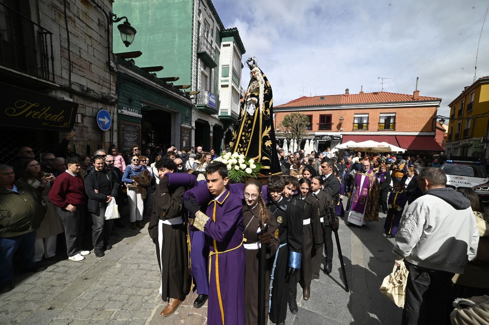 Primera procesión infantil de León, organizada por la Agonía. | SAÚL ARÉN