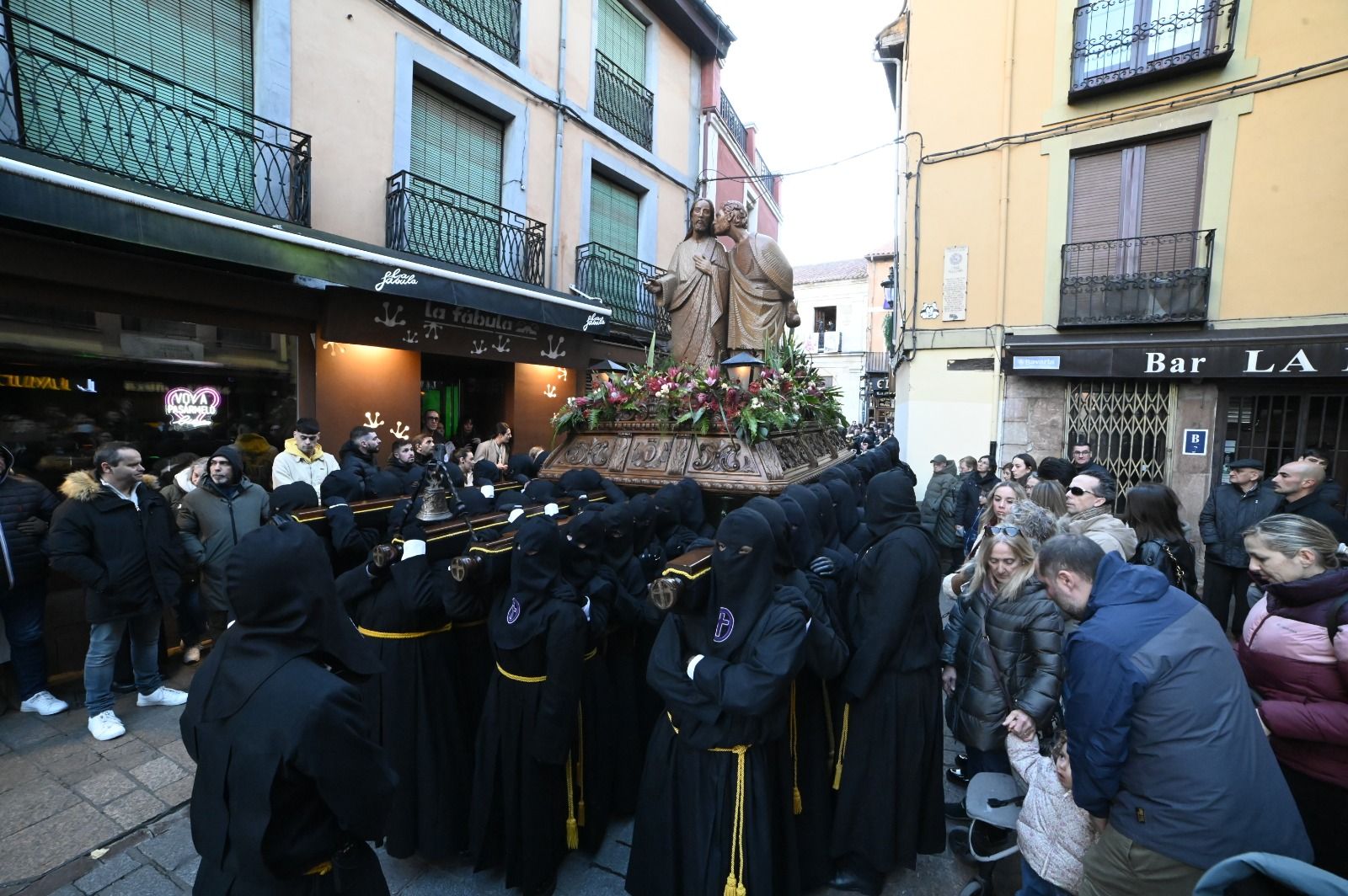 Sábado de Pasión en León 2026. | SAÚL ARÉN