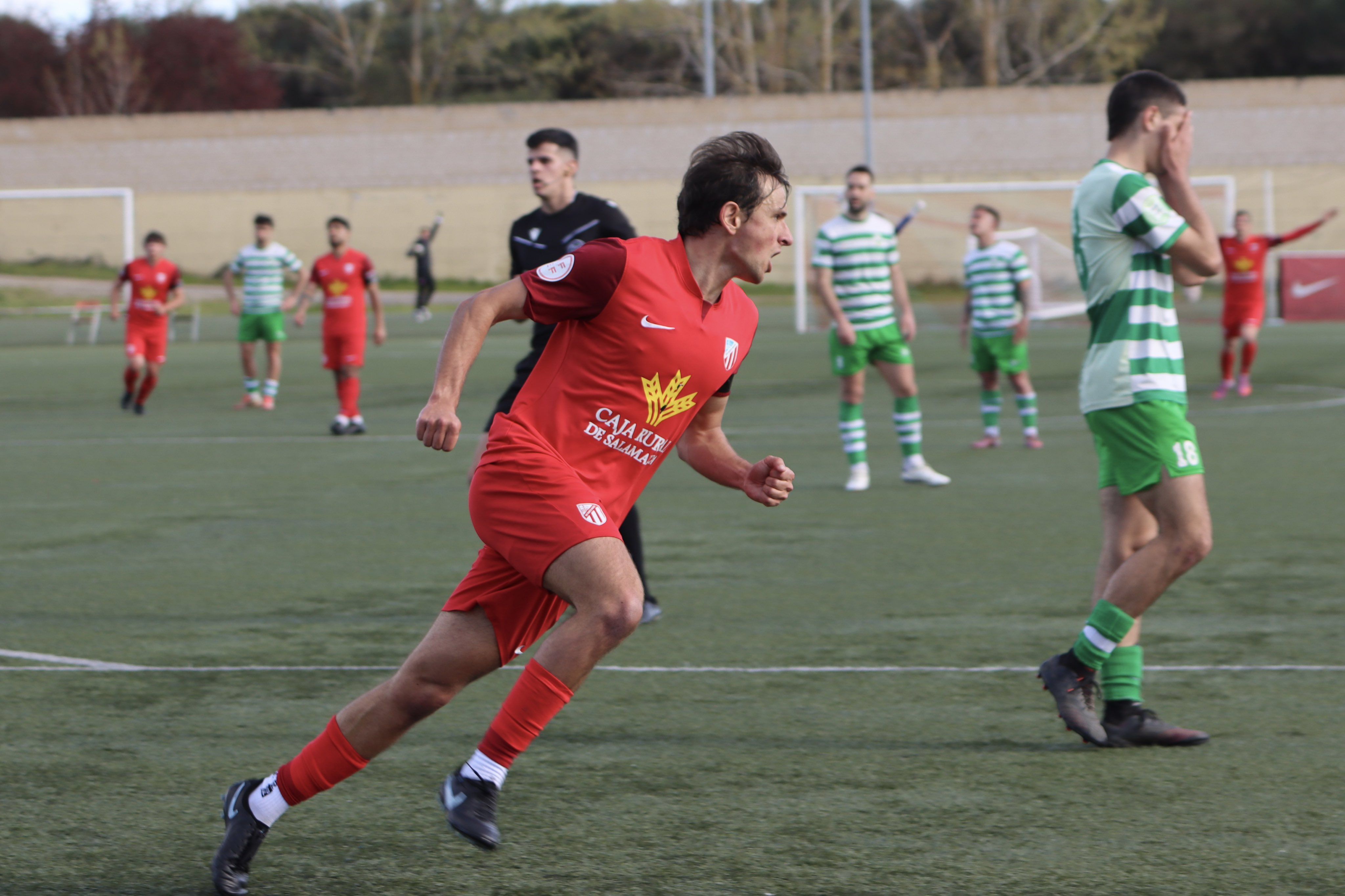 La Virgen del Camino no tuvo su mejor día en Salamanca. SANTA MARTA La Virgen del Camino no tuvo su mejor día en Salamanca. SANTA MARTA