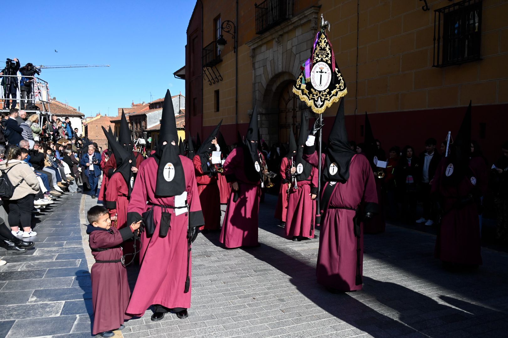Procesión del Gran Poder de León 2026. | SAÚL ARÉN