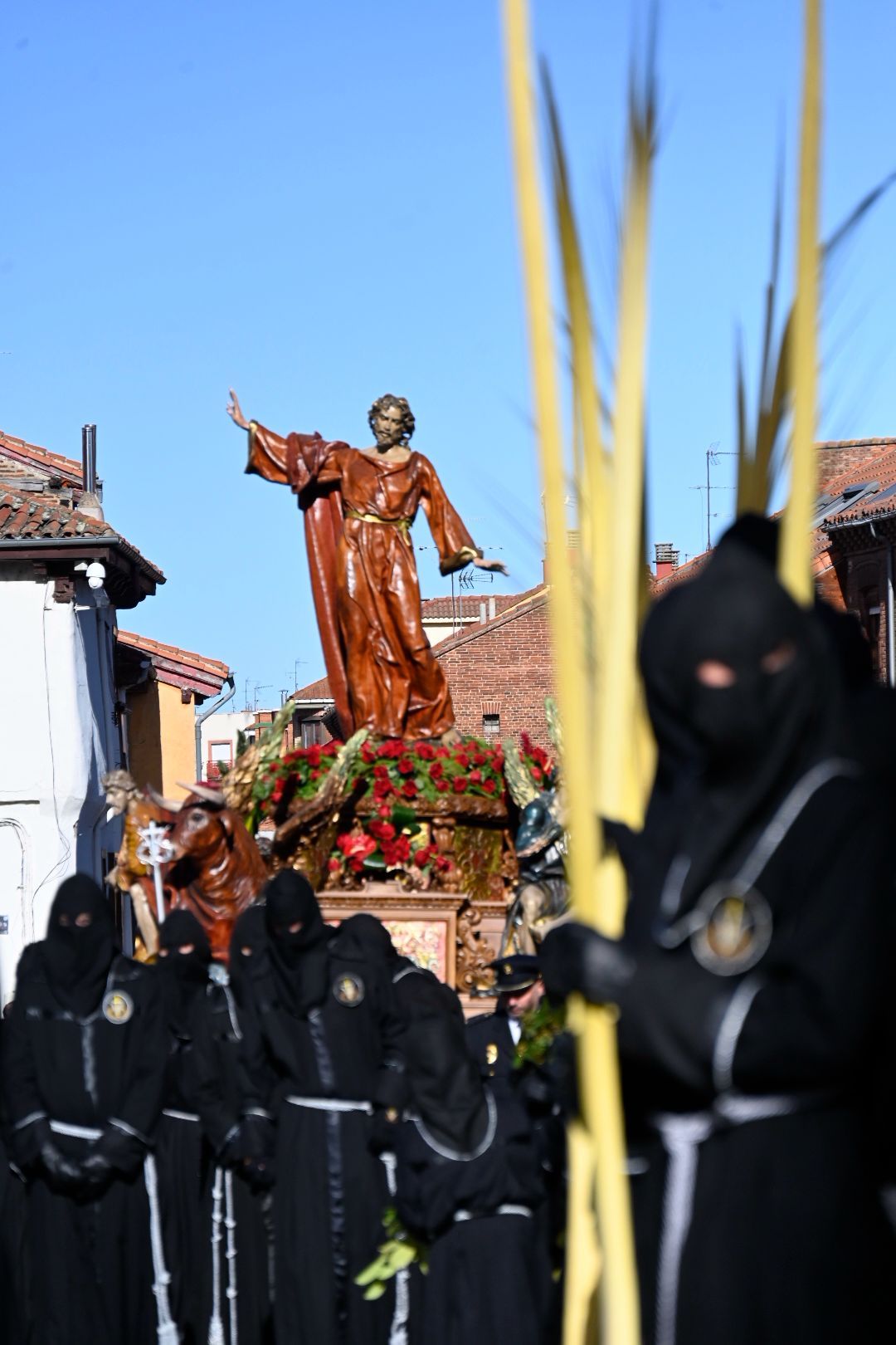 Procesión del Gran Poder de León 2026. | SAÚL ARÉN