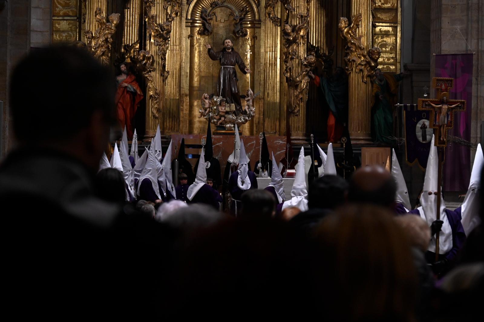 Procesión del 'Dainos' de León 2026. | SAÚL ARÉN