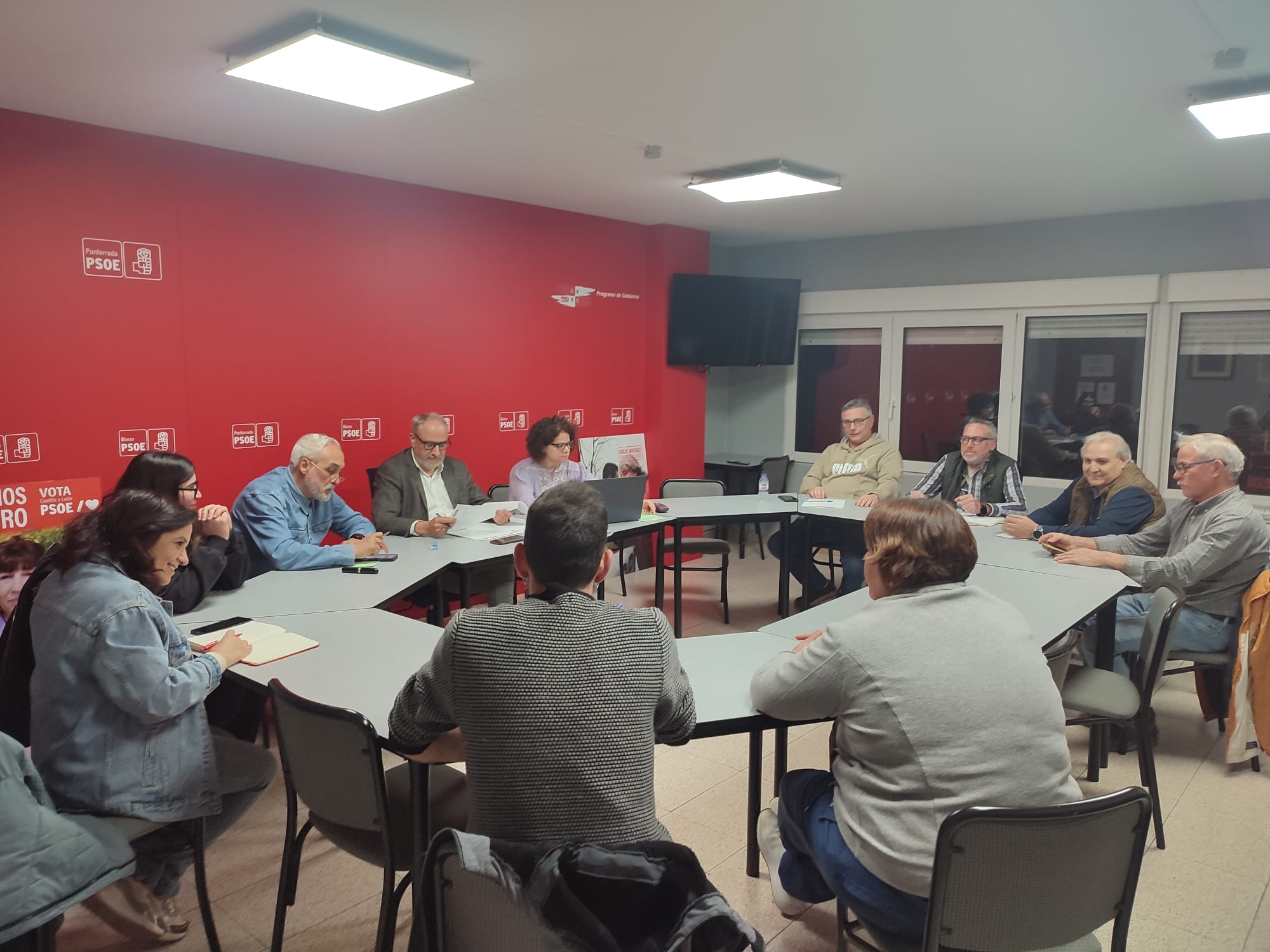 La Comisión Ejecutiva Municipal del PSOE de Ponferrada.
