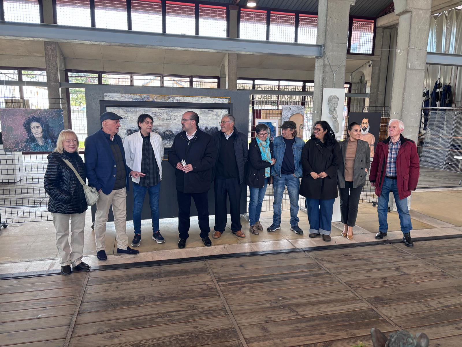 Nueva exposición de la Asociación de Pintores del Bierzo. | JAVIER FERNÁNDEZ