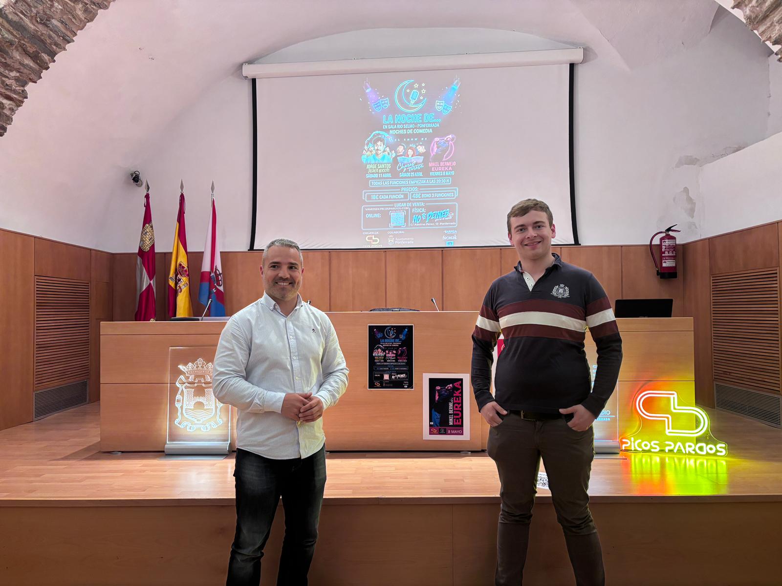 David Pacios (i) y Daniel Santos (d) presentan el festival de comedia. | JAVIER FERNÁNDEZ David Pacios (i) y Daniel Santos (d) presentan el festival de comedia. | JAVIER FERNÁNDEZ