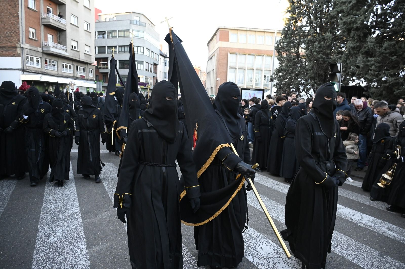 Procesión de la Pasión de León 2026. | SAÚL ARÉN