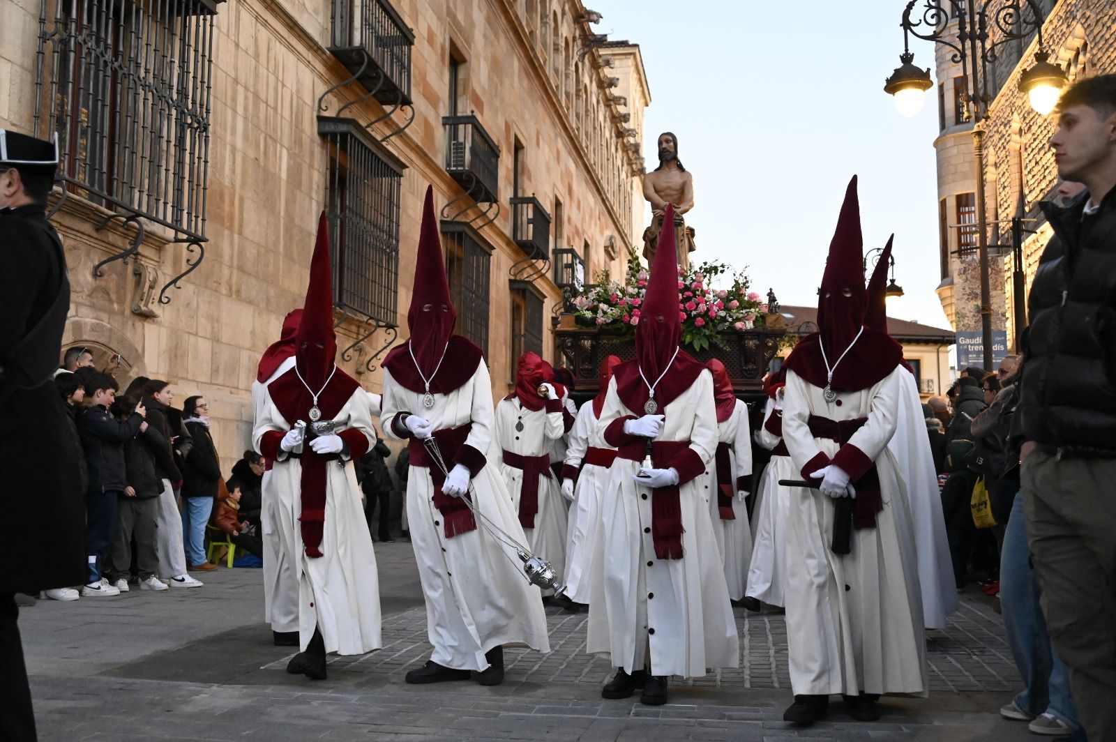 Procesión del Rosario de Pasión de León 2026. | SAÚL ARÉN
