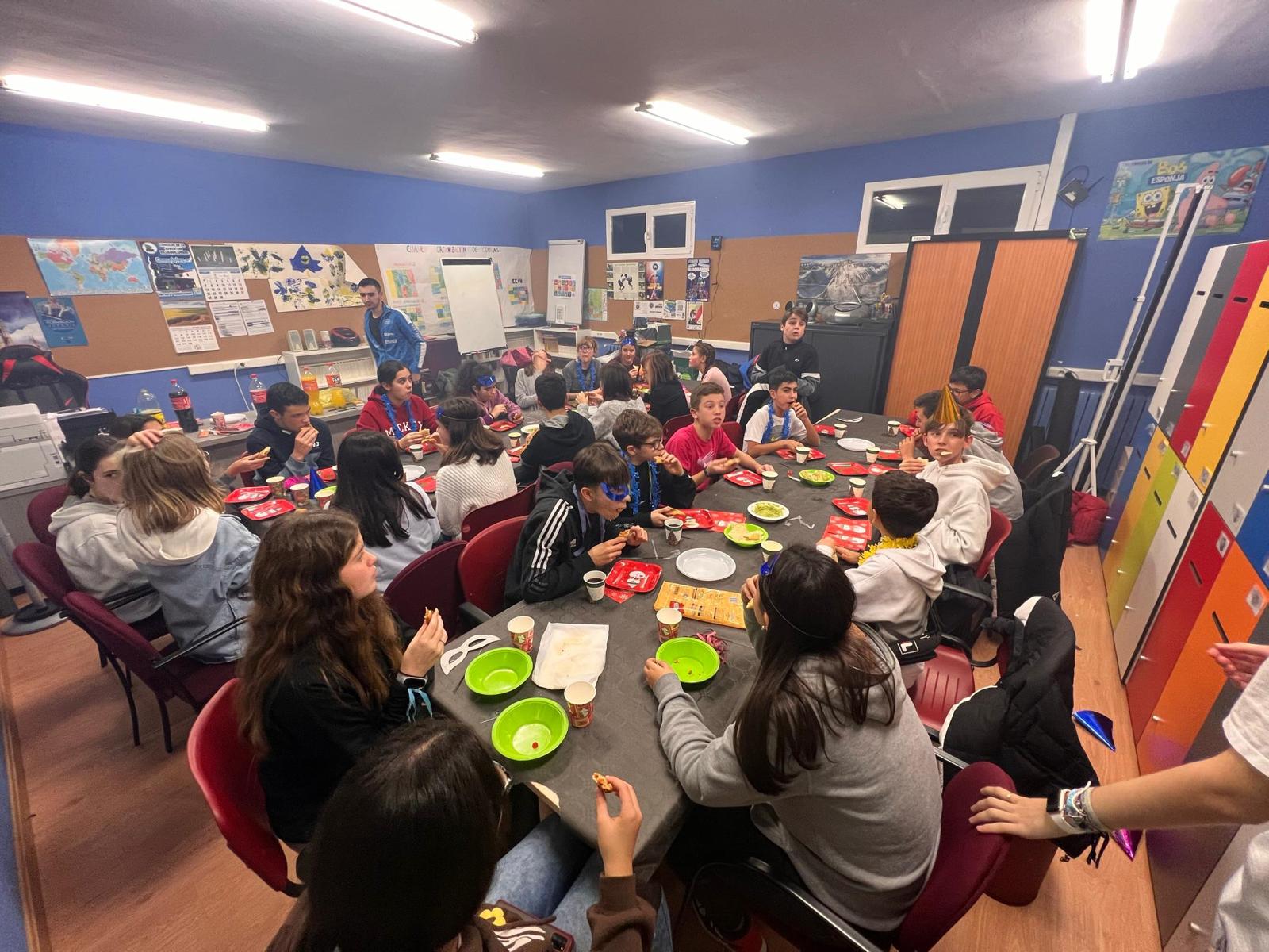 Imagen de una de las actividades llevadas a cabo en el Centro Joven de Villaquilambre. | L.N.C. Imagen de una de las actividades llevadas a cabo en el Centro Joven de Villaquilambre. | L.N.C.