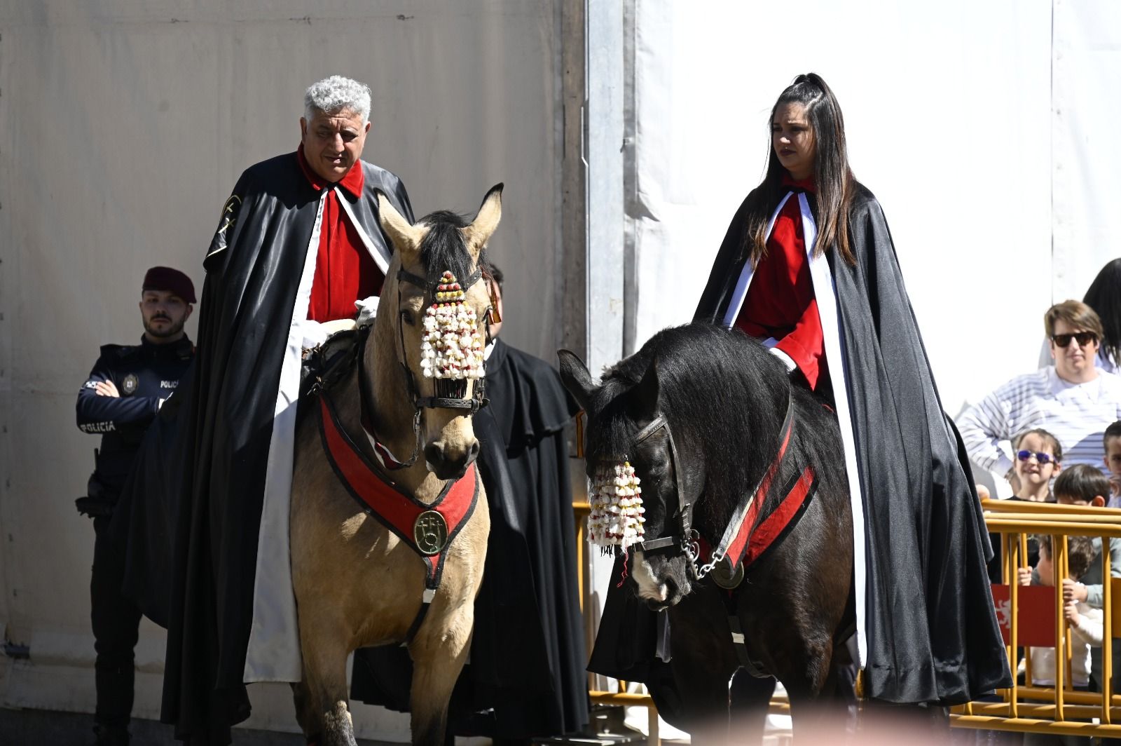 Pregón a caballo de las Siete Palabras. | SAÚL ARÉN