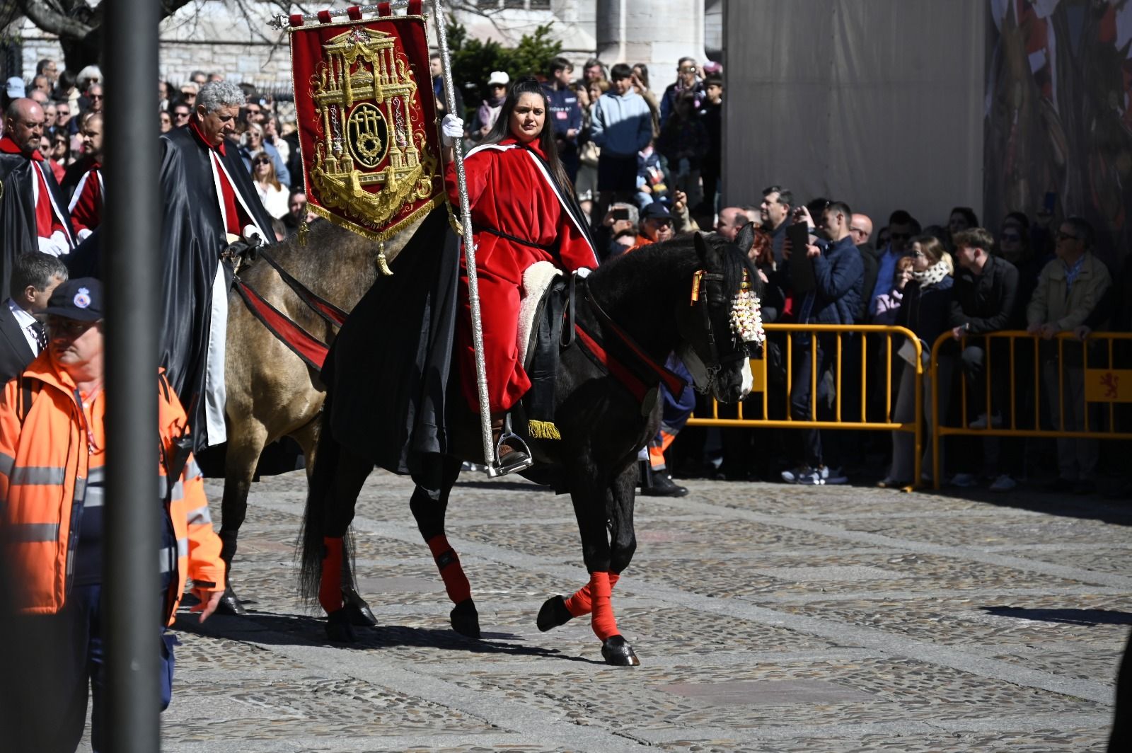 Pregón a caballo de las Siete Palabras. | SAÚL ARÉN