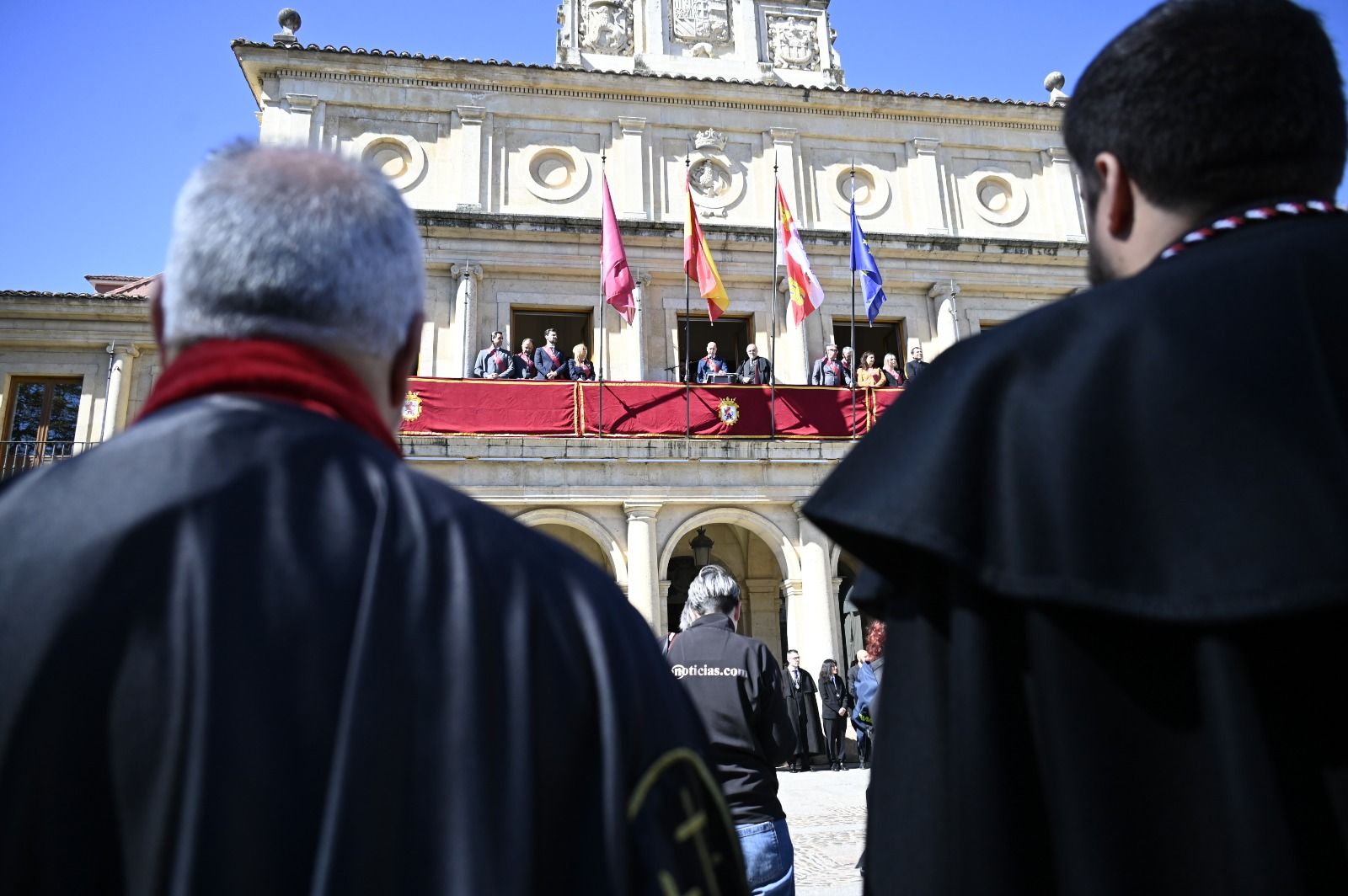 Pregón a caballo de las Siete Palabras. | SAÚL ARÉN