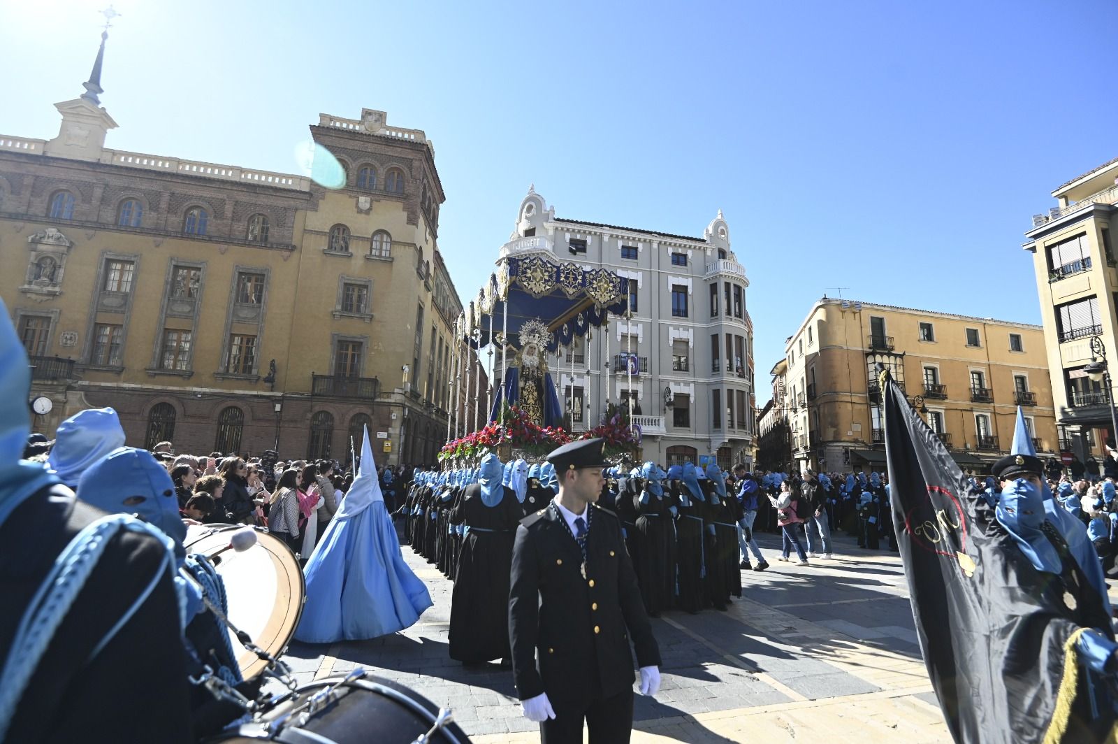 Procesión de las Bienaventuranzas de León. | SAÚL ARÉN