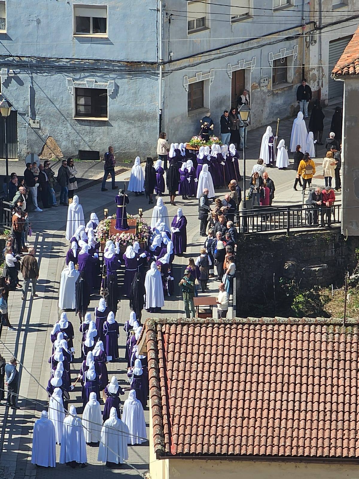 Detalle de la procesión de la Flagelación este mismo viernes. | JULIO ROBLES
