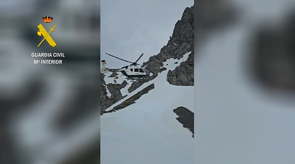 Dos montañeros rescatados en Picos de Europa. | L.N.C.