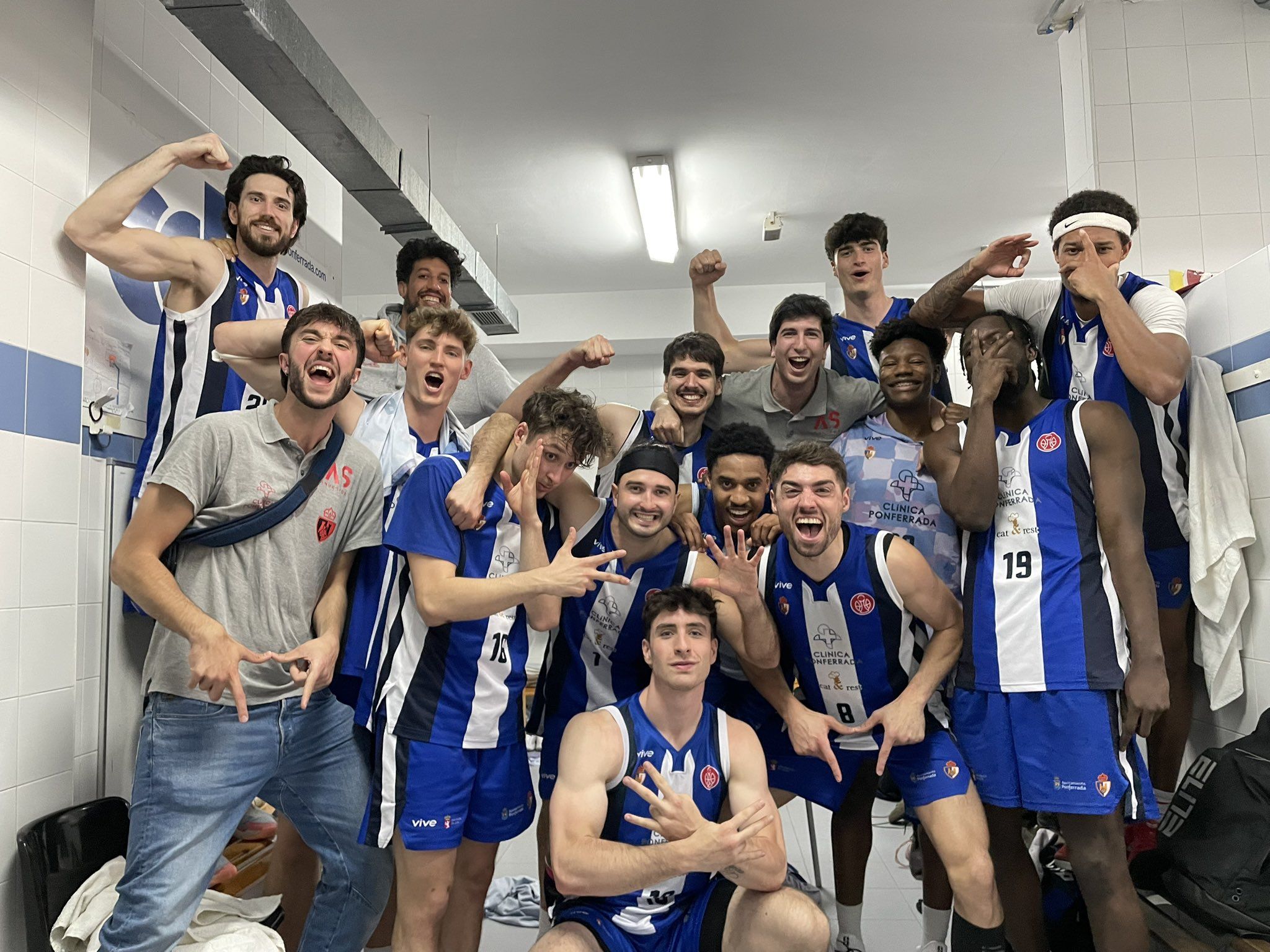 El Clínica Ponferrada dejó atrás su mala racha de cuatro partidos seguidos perdiendo. CPSDP