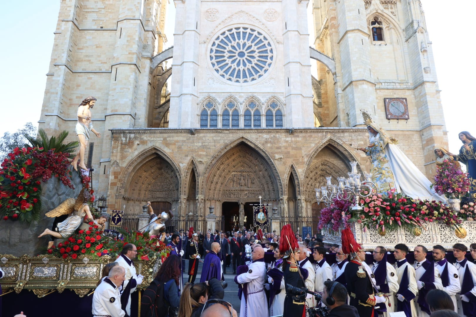La Procesión del Encuentro, en imágenes