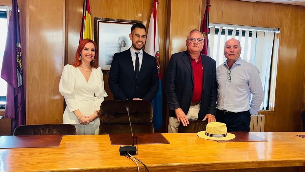 Los cuatro concejales del Partido Popular en el Ayuntamiento de Bembibre.