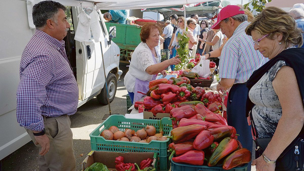 La Feria del Pimiento de Fresno el año pasado. | DANIEL MARTÍN