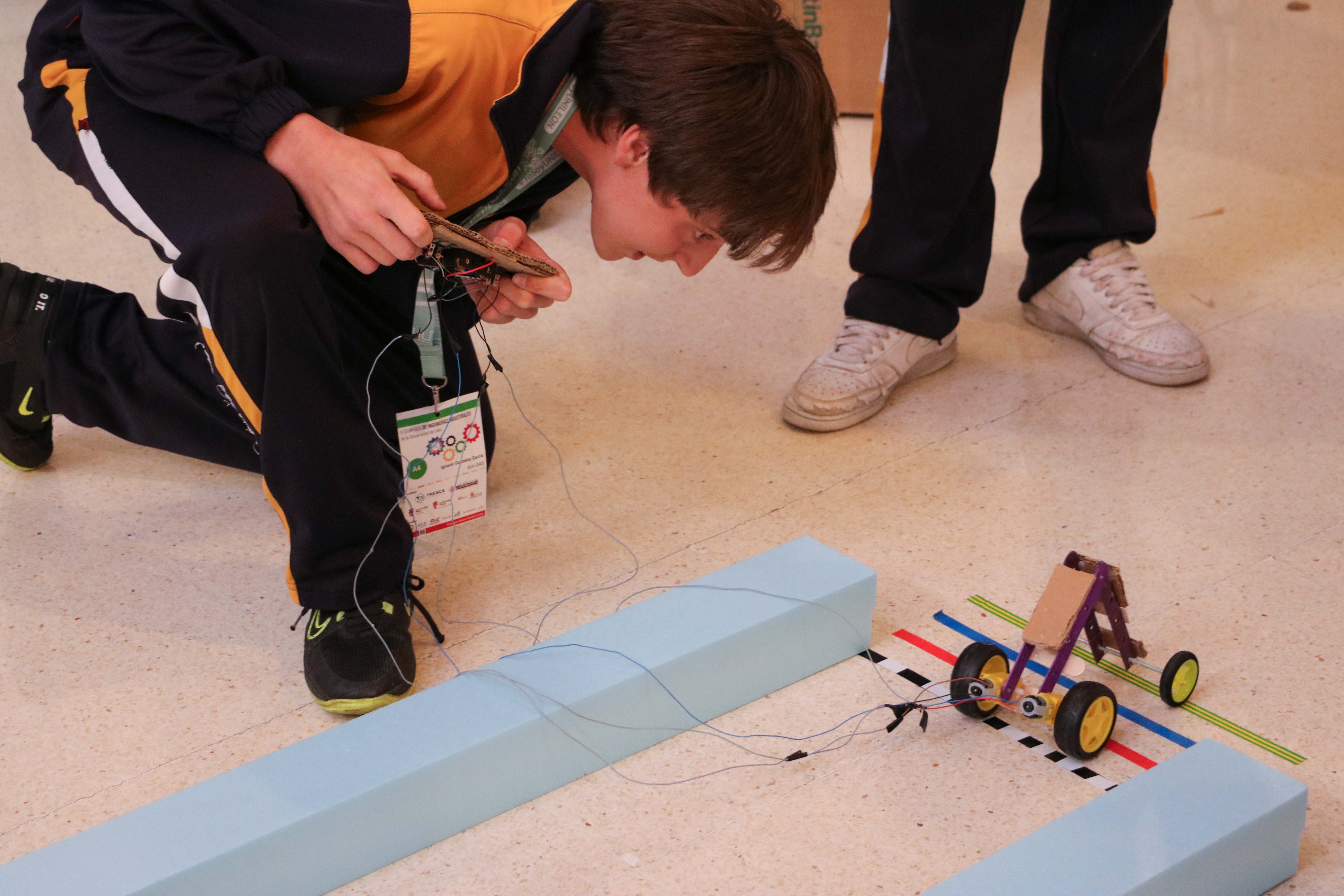 Uno de los participantes durante las pruebas de la Olimpiada. | L.N.C.