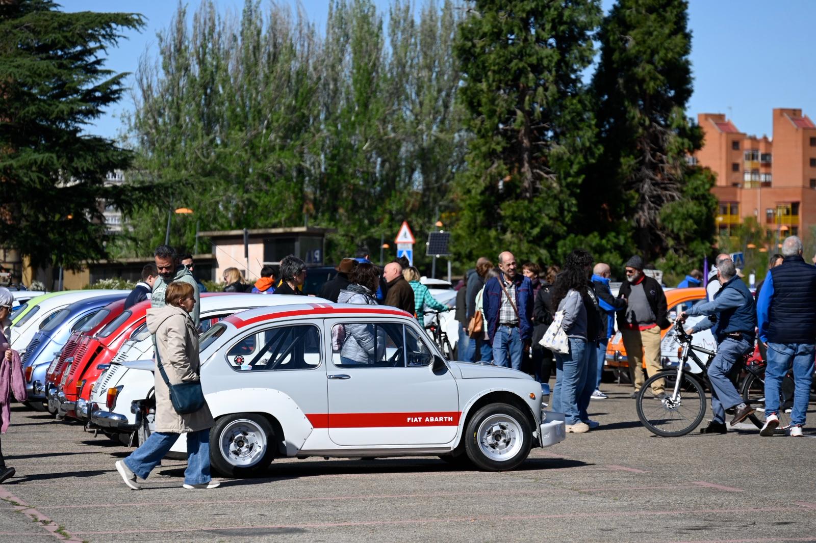 Concentración de 600 en León. | SAÚL ARÉN