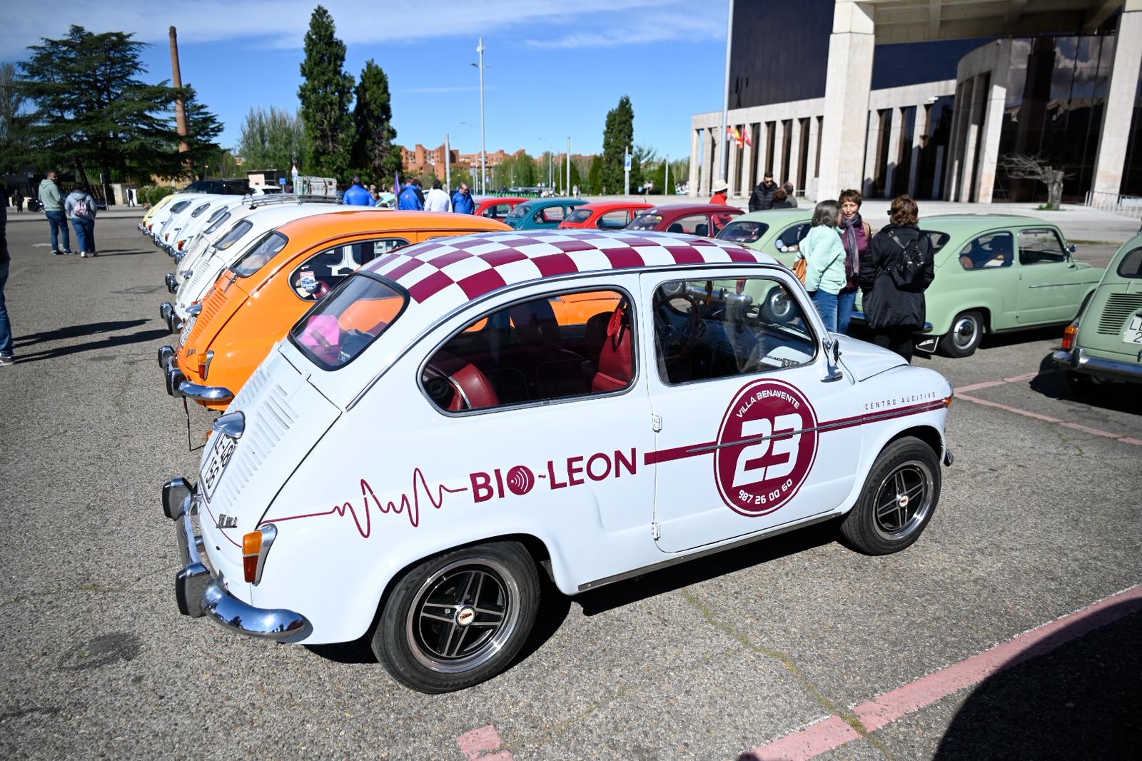 Concentración de 600 en León. | SAÚL ARÉN