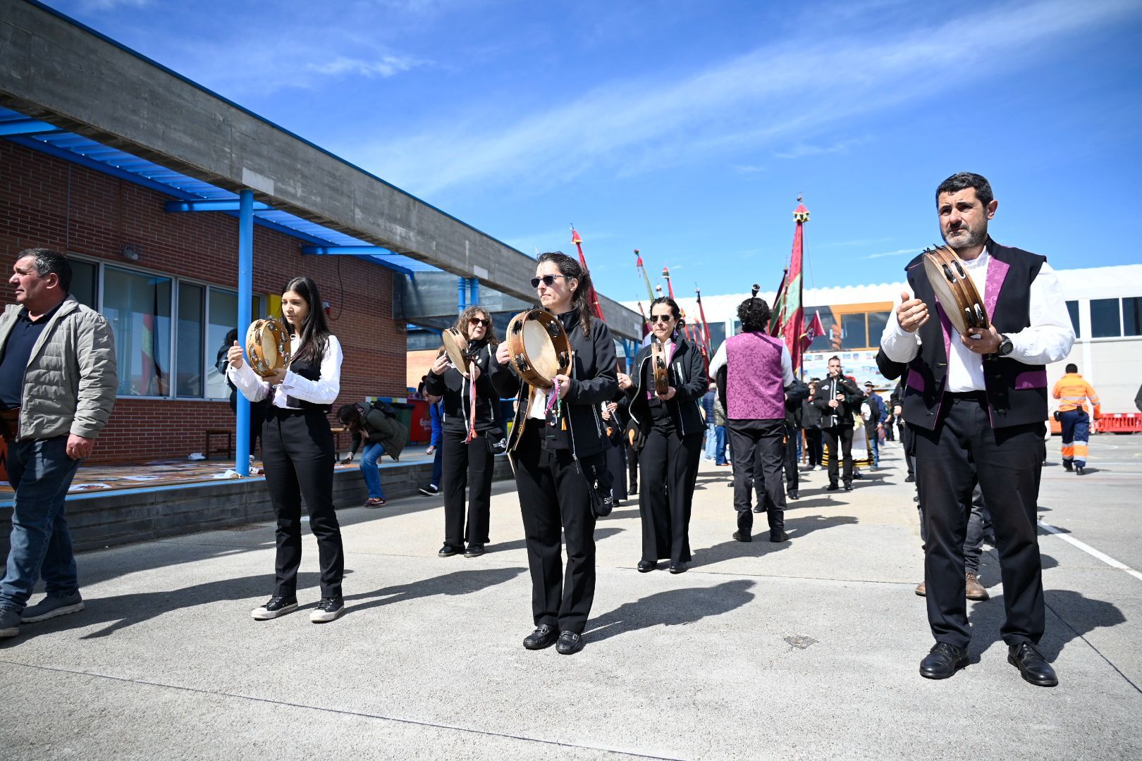 Villaquilambre celebra la III Feria de Productos y Tradiciones Leonesas. | SAÚL ARÉN