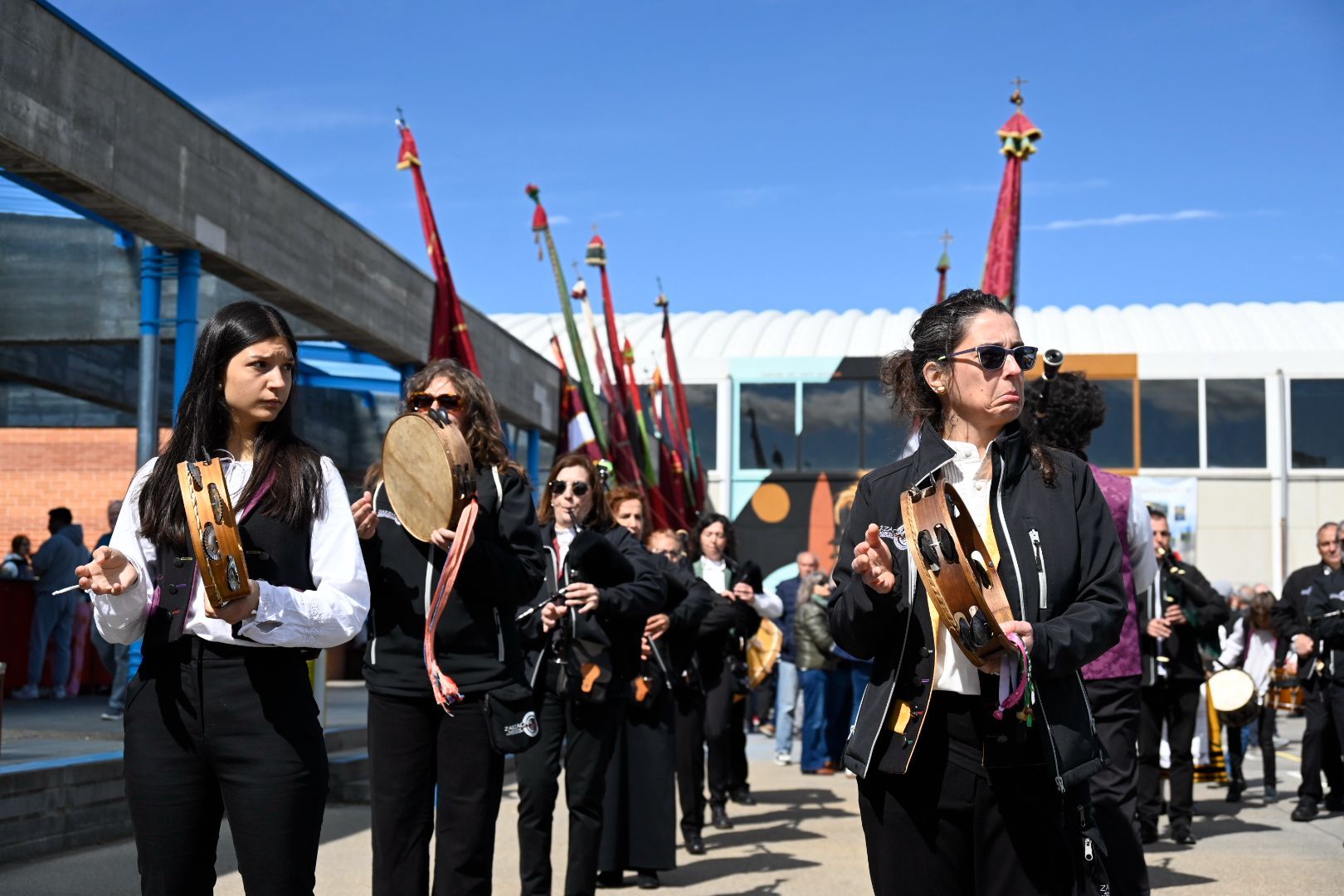 Villaquilambre celebra la III Feria de Productos y Tradiciones Leonesas. | SAÚL ARÉN