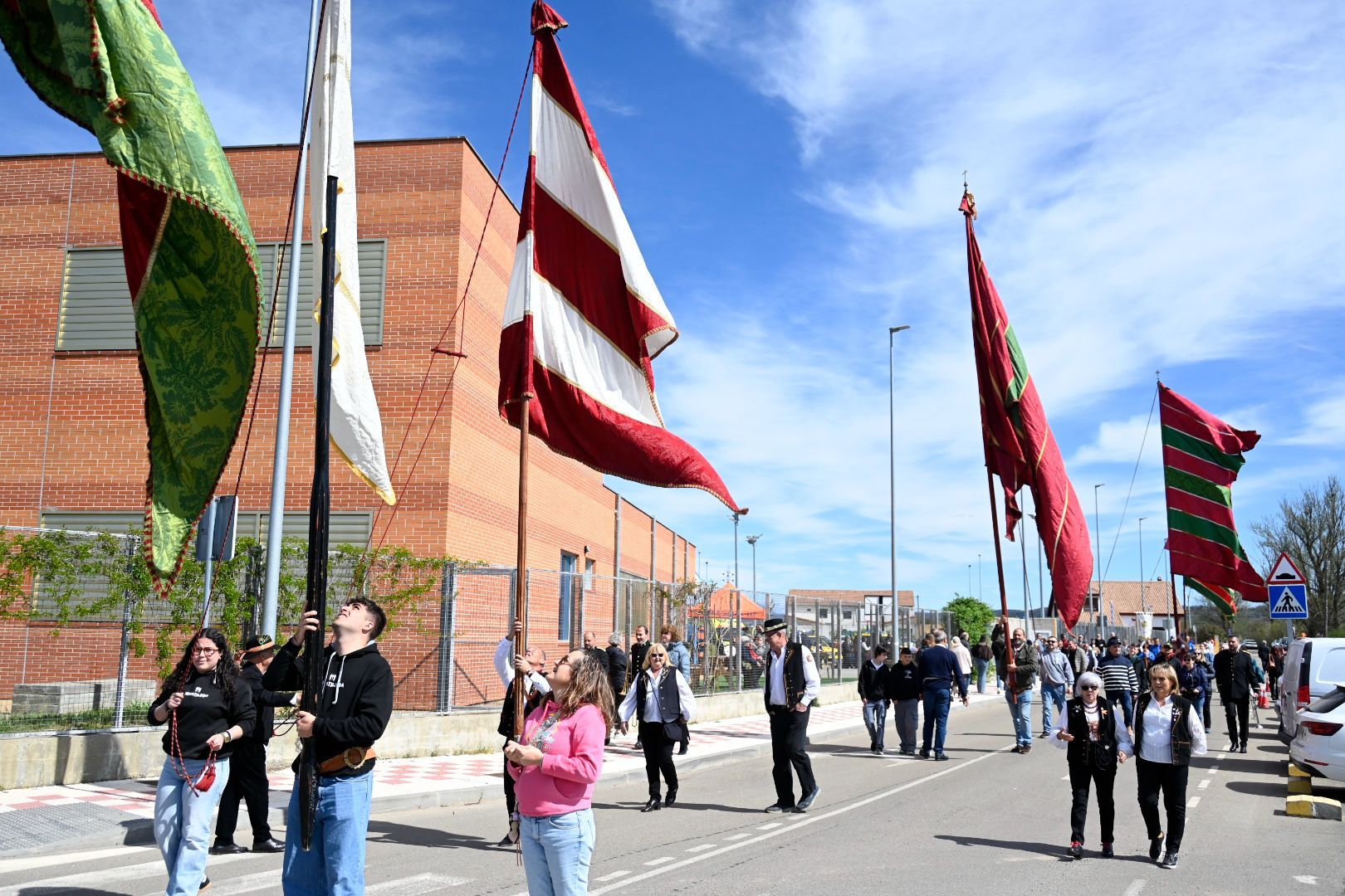 Villaquilambre celebra la III Feria de Productos y Tradiciones Leonesas. | SAÚL ARÉN