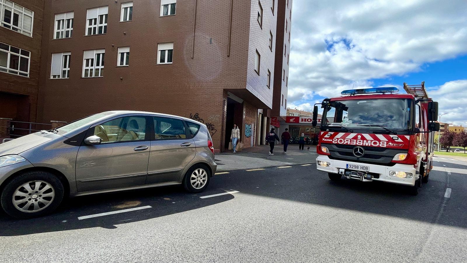 Susto por un incendio en un bloque de viviendas de La Palomera. | L.N.C.