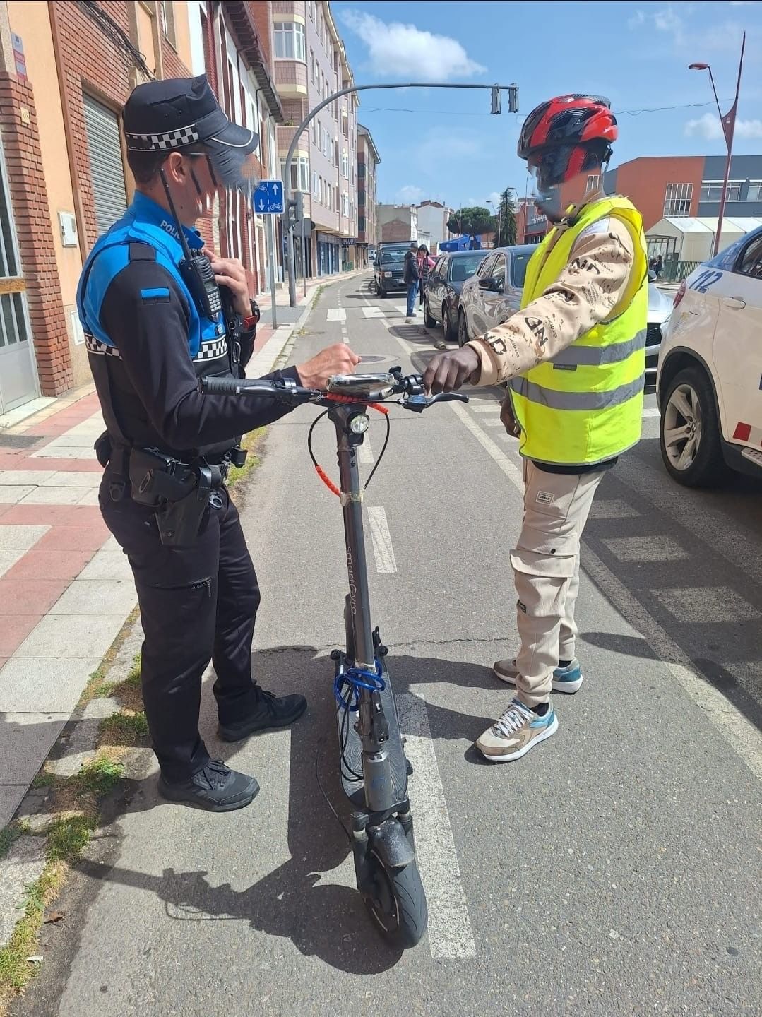 Campaña de control de patinetes eléctricos en San Andrés del Rabanedo. | L.N.C.