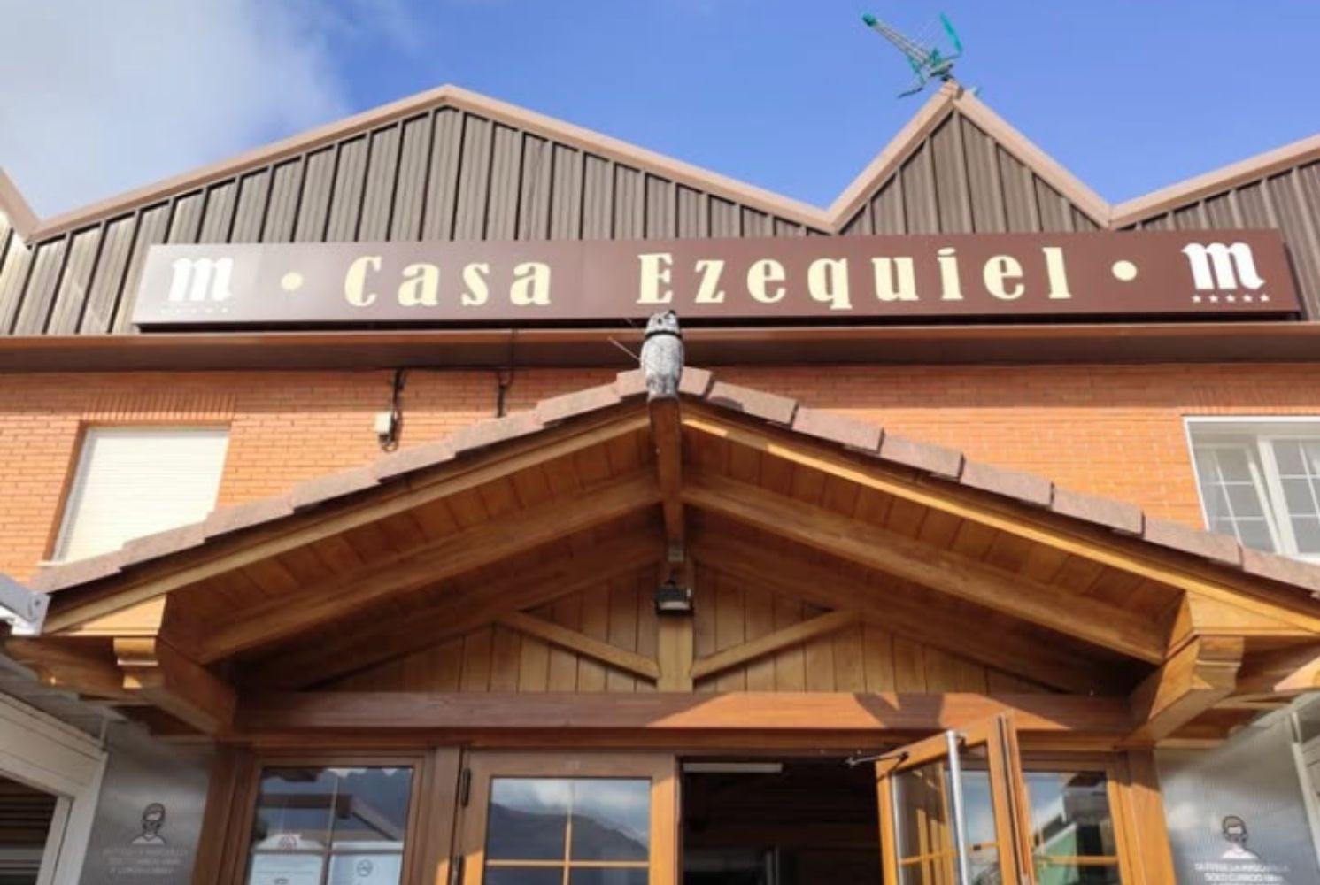 Restaurante Casa Ezequiel en Villamanin | EMBUTIDOS EZEQUIEL 