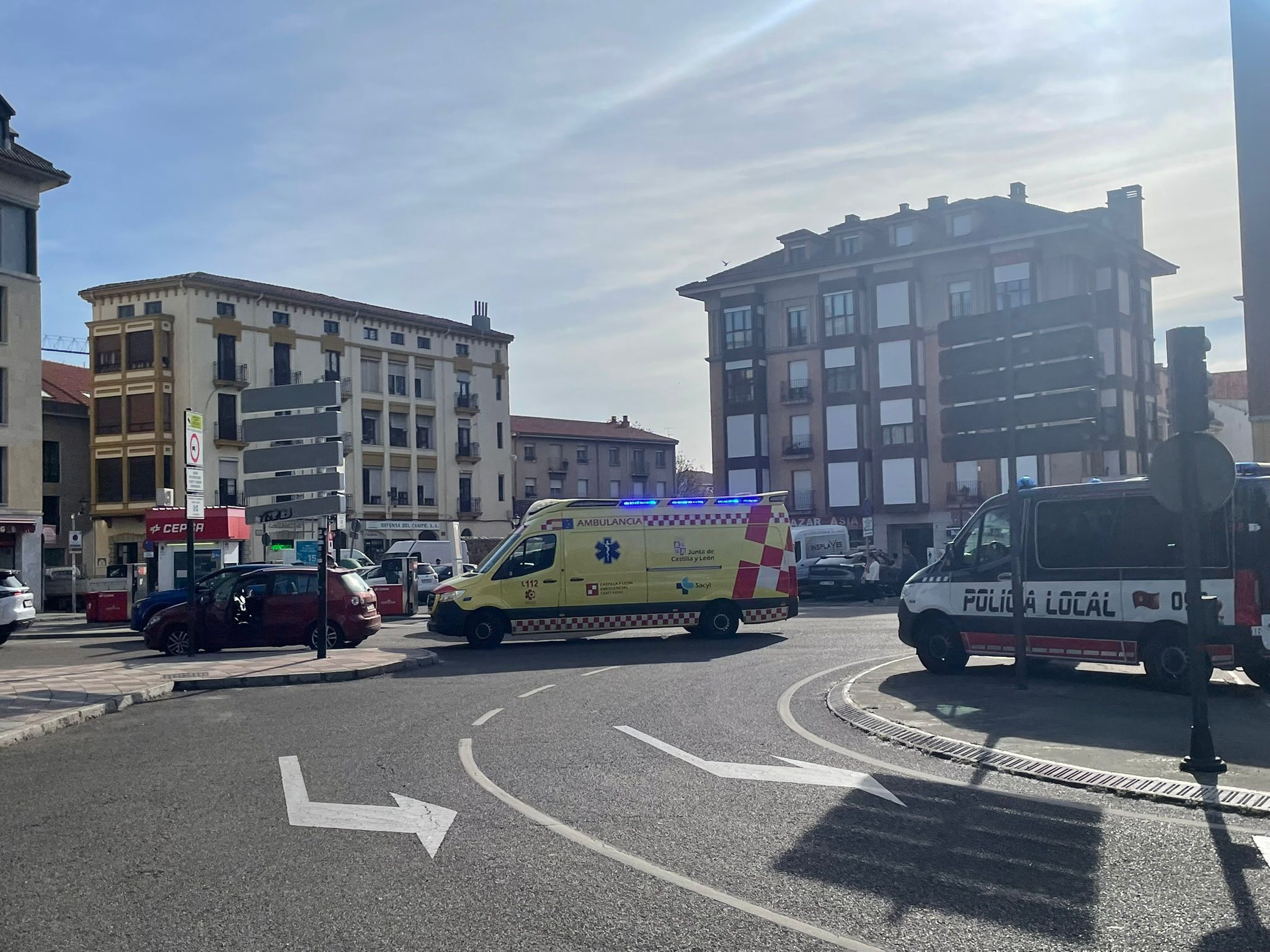 La ambulancia en el lugar de los hechos. | LNC