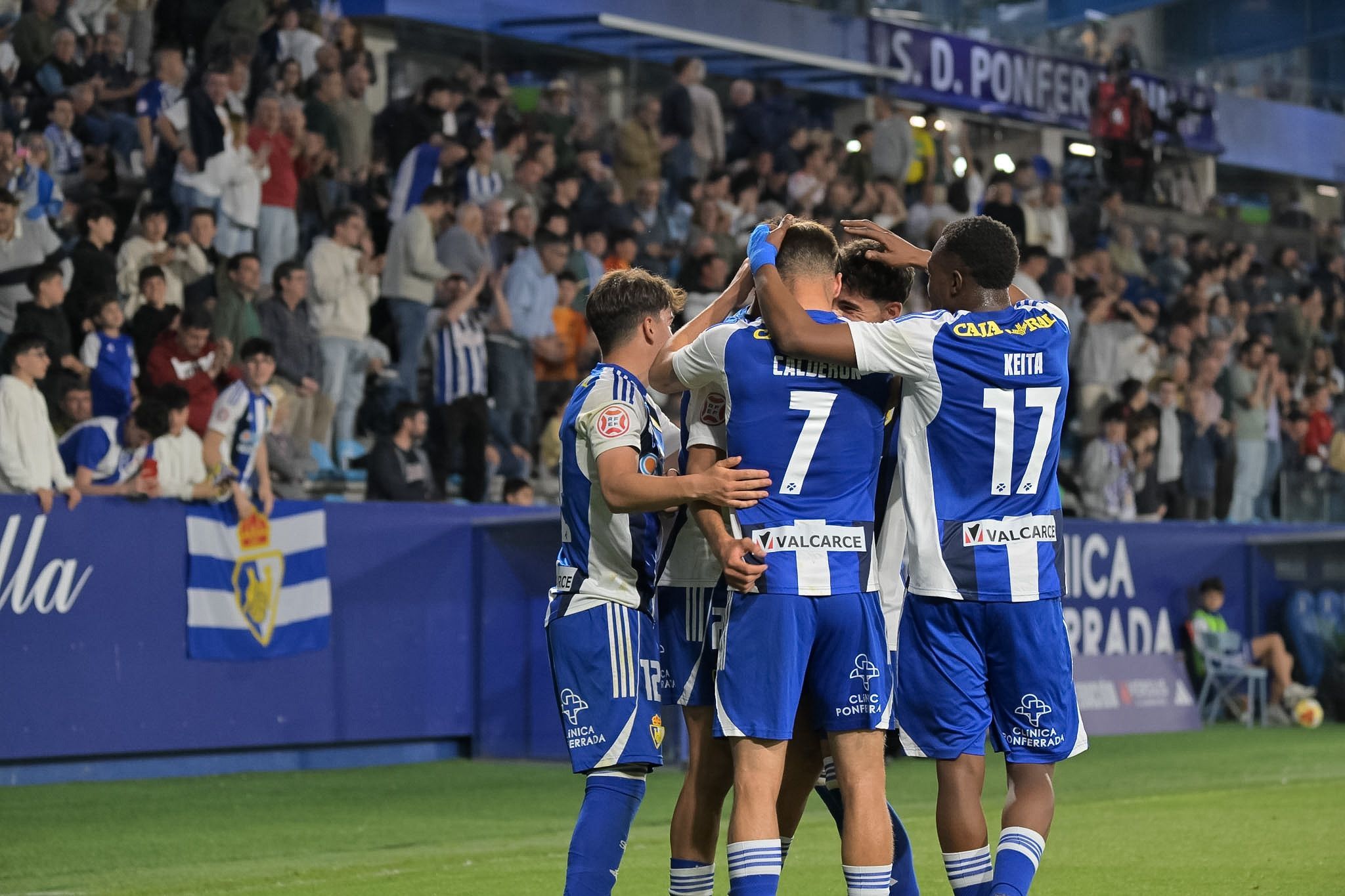 La Ponferradina quiere volver a otra de esas grandes tardes en El Toralín. QUINITO