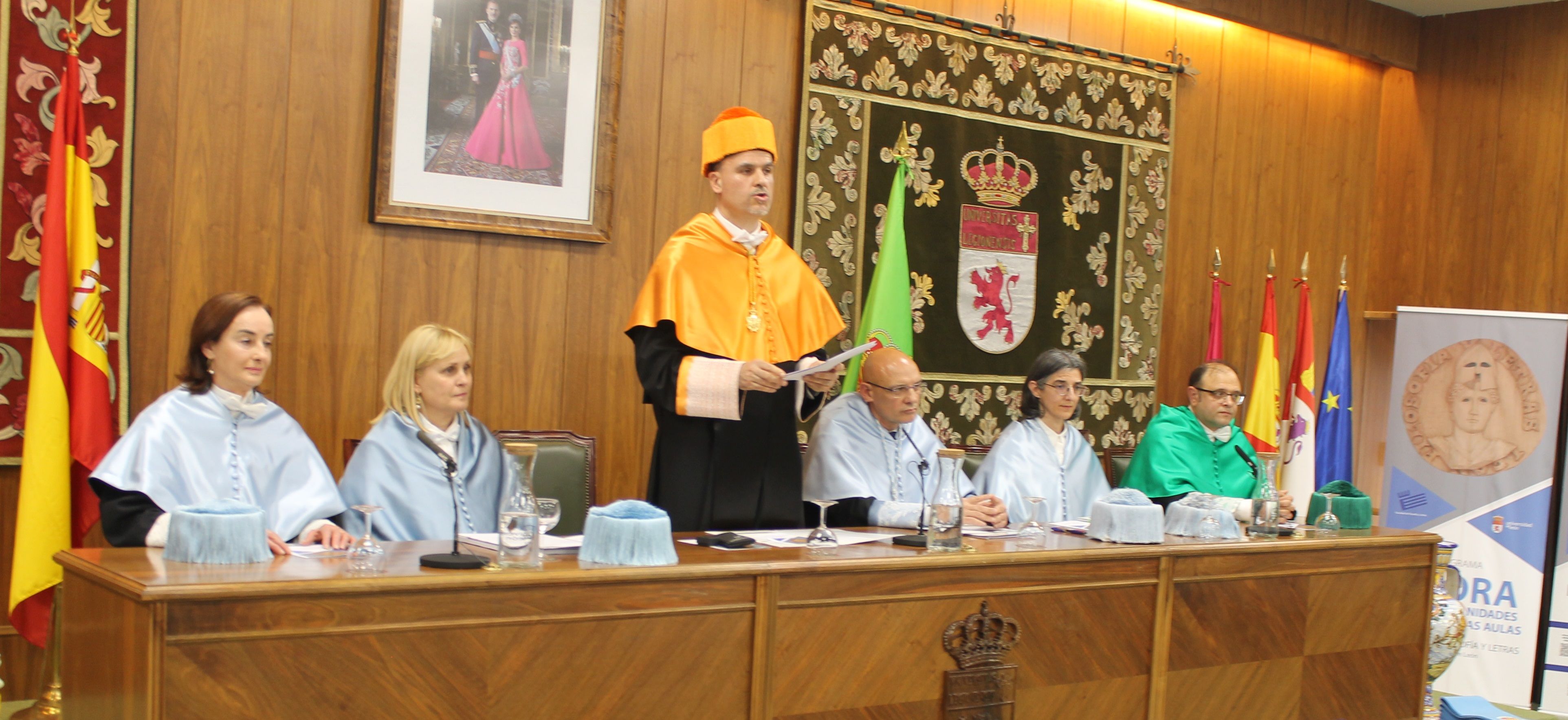 Graduación de Filosofía y Letras de la Universidad de León (4)