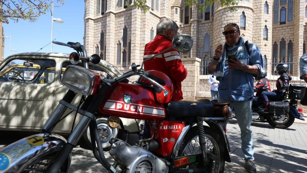 Concentración de coches clásicos en Astorga (3)