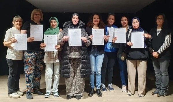 Entrega de los diplomas del programa MUR en Santa María del Páramo. | L.N.C.