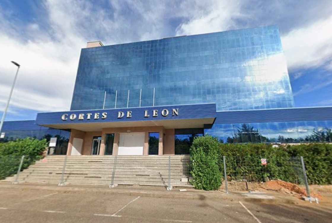 Está prevista la apertura de un nuevo centro privado de FP en el Hotel Cortes de León. | L.N.C.
