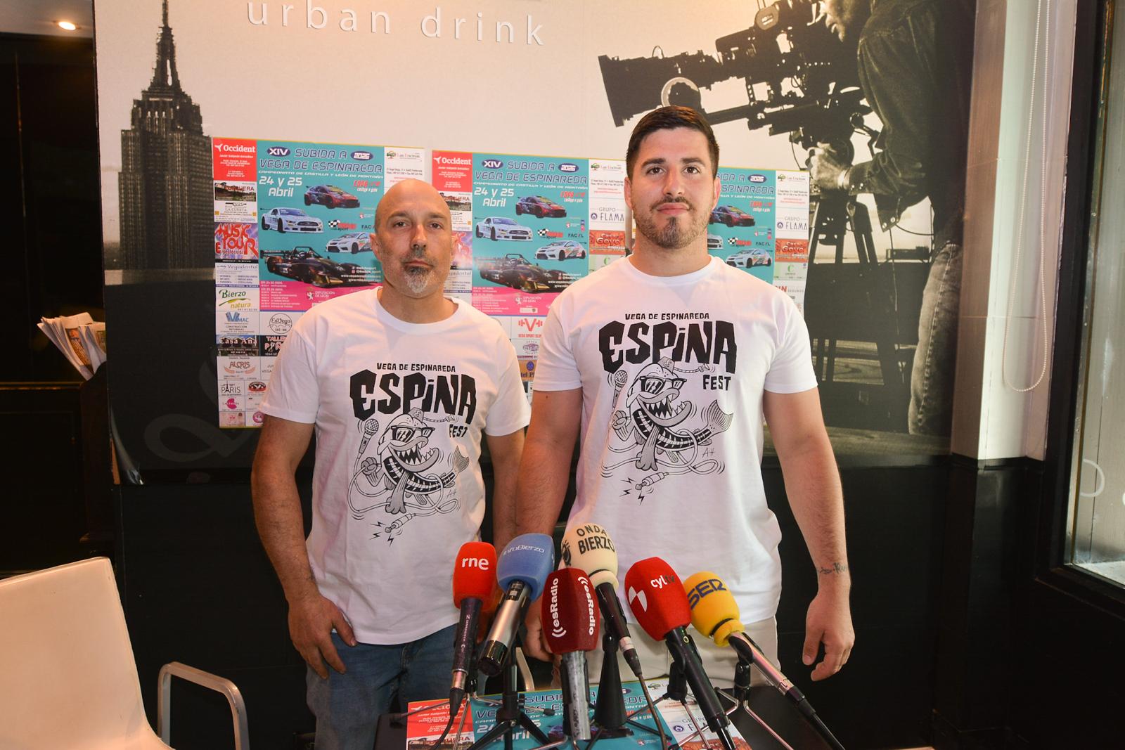 Conrado Fernández y José Ramón Vega durante la presentación de esta edición. | L.N.C.
