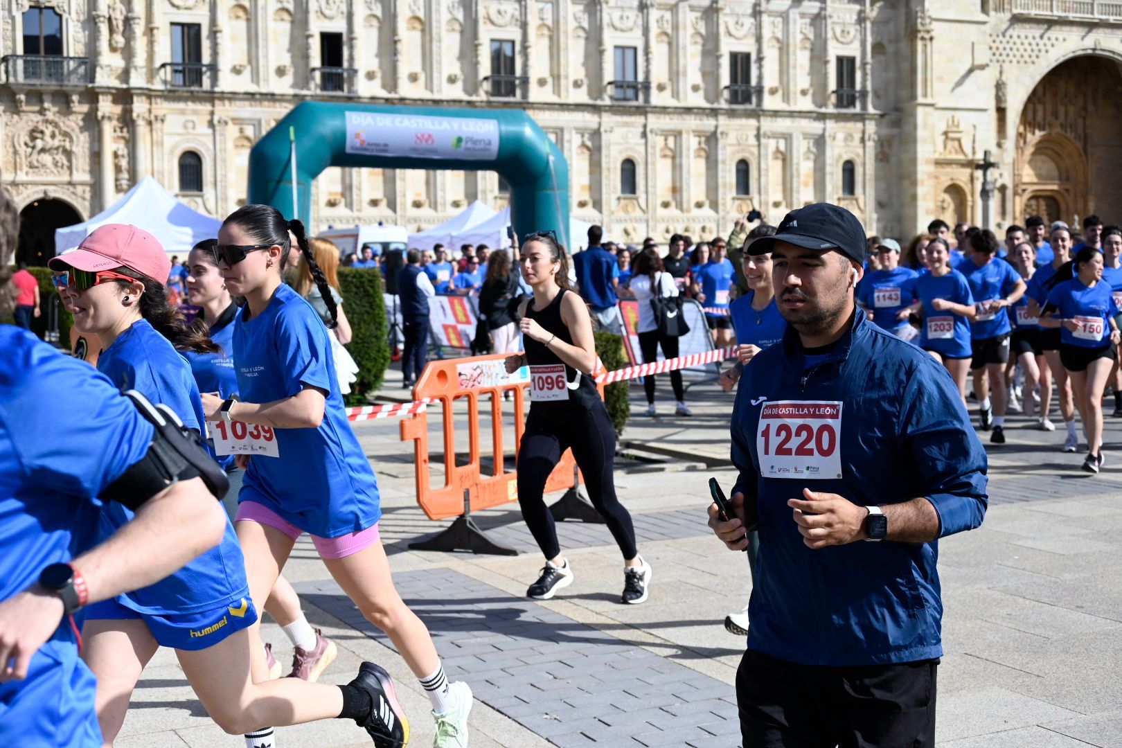 Carrera y marcha solidaria Día de Castilla y León 2026 
