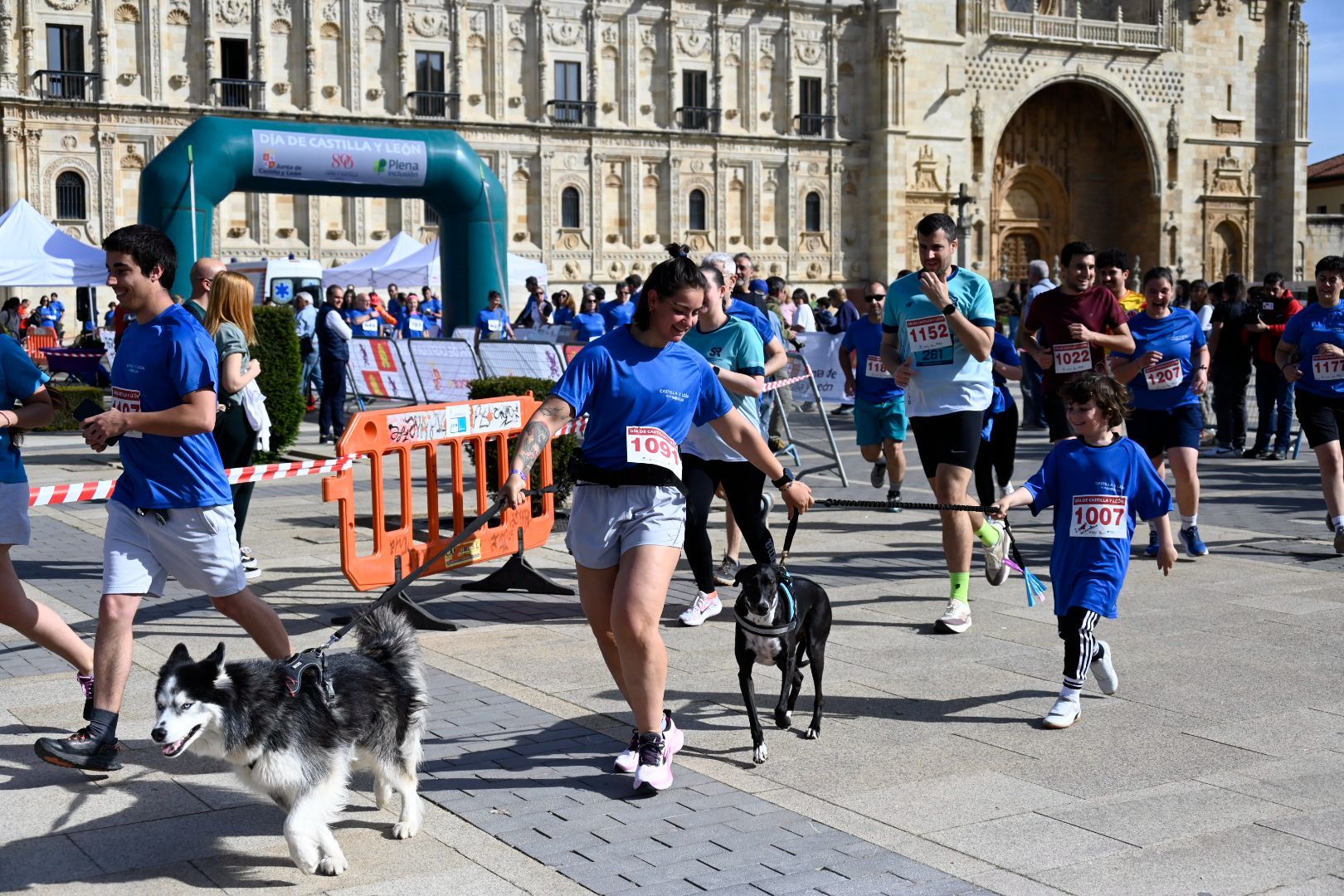 Carrera y marcha solidaria Día de Castilla y León 2026 