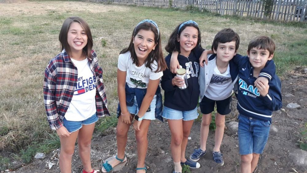 Imagen de archivo de un grupo de niños y niñas de León. | L.N.C.